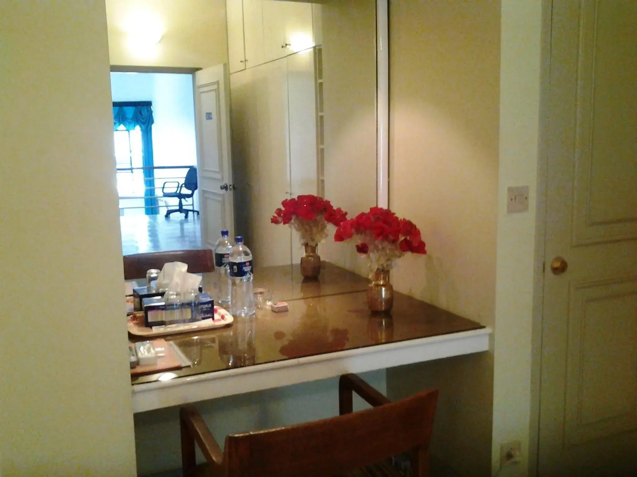 Deluxe Single Room - single occupancy in Eastern House Deluxe Single Room - single occupancy in Eastern House