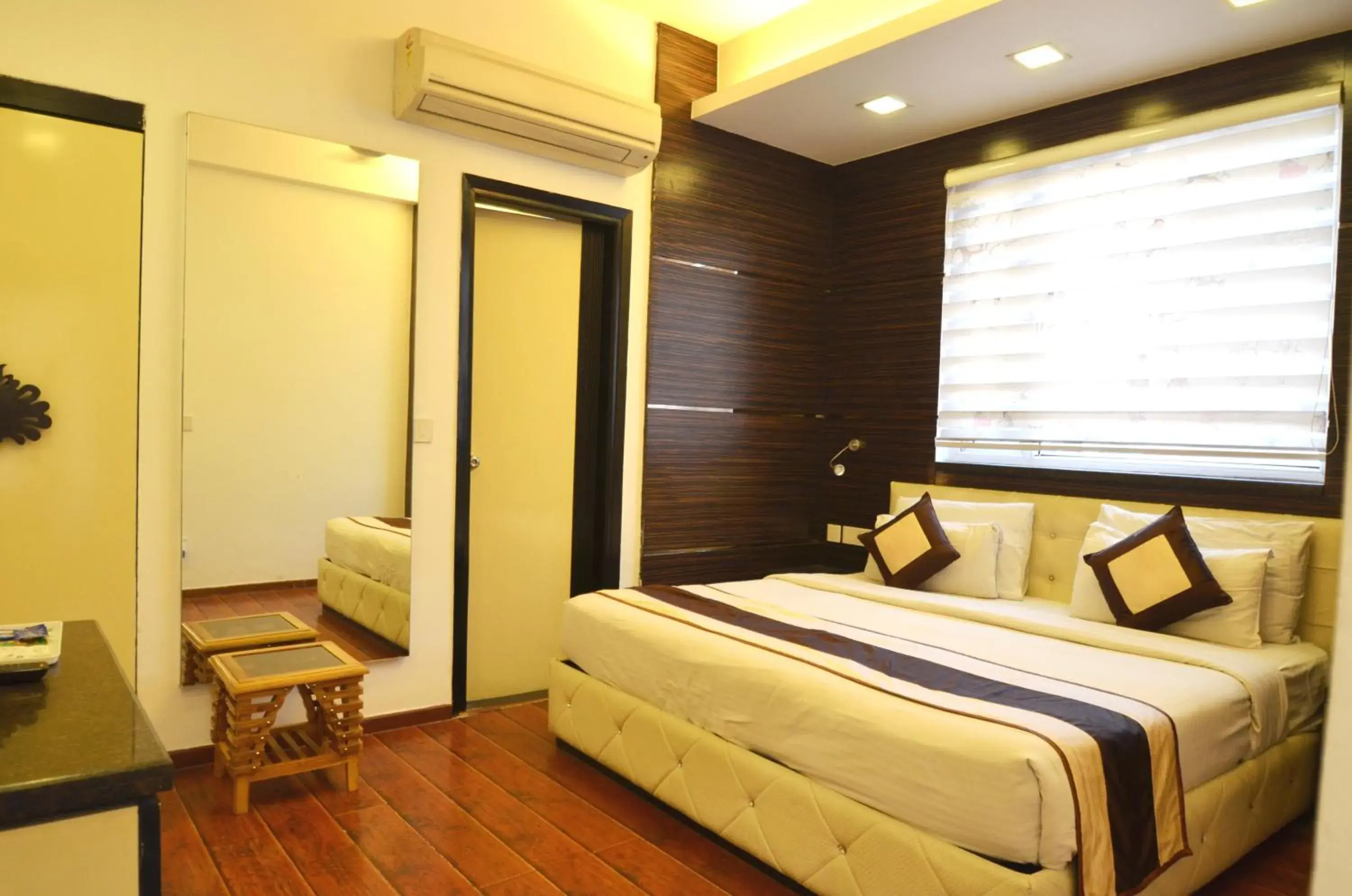 Premium Double or Twin Room in Hotel Metro View Premium Double or Twin Room in Hotel Metro View