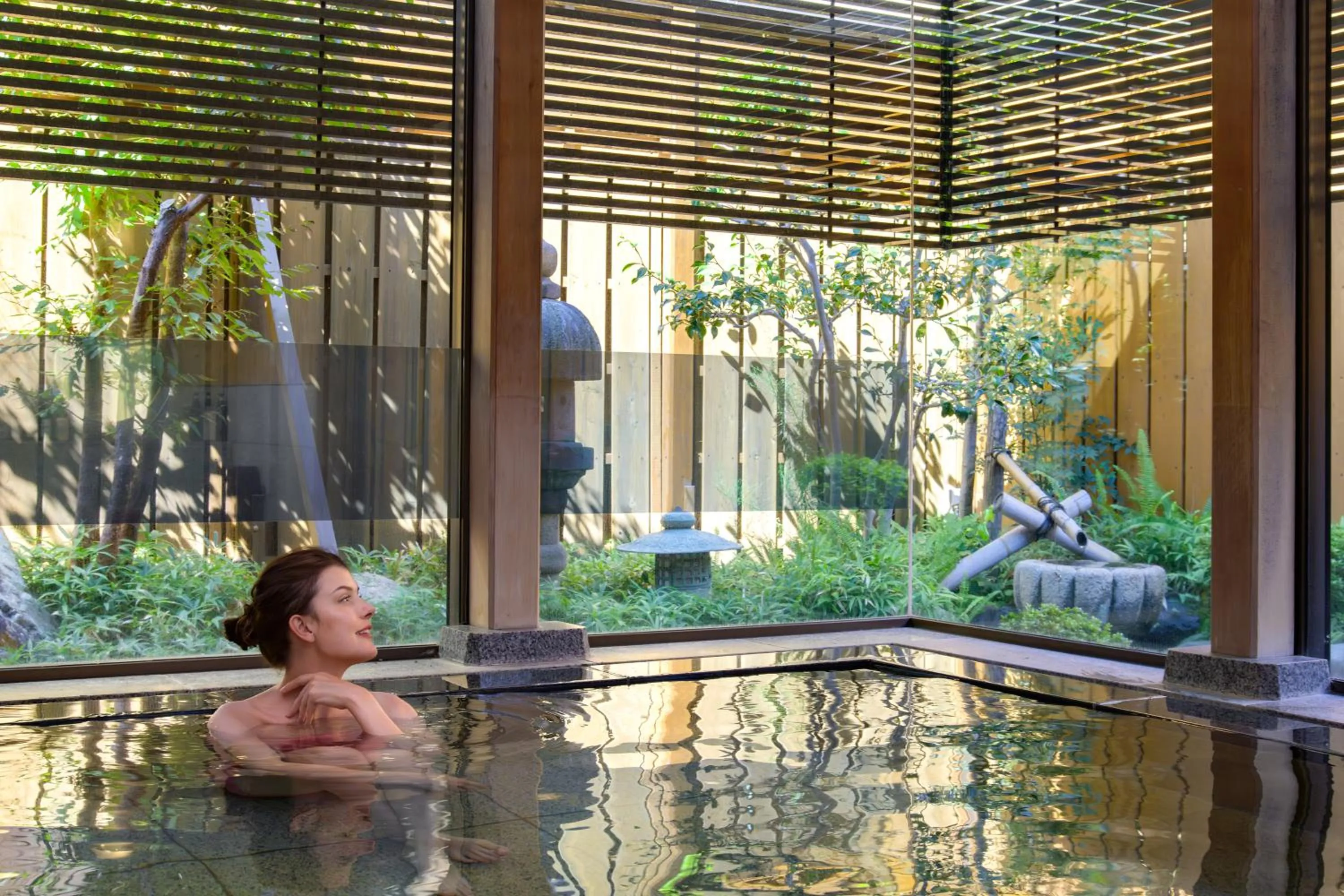Public Bath in Hotel Hagoromo
