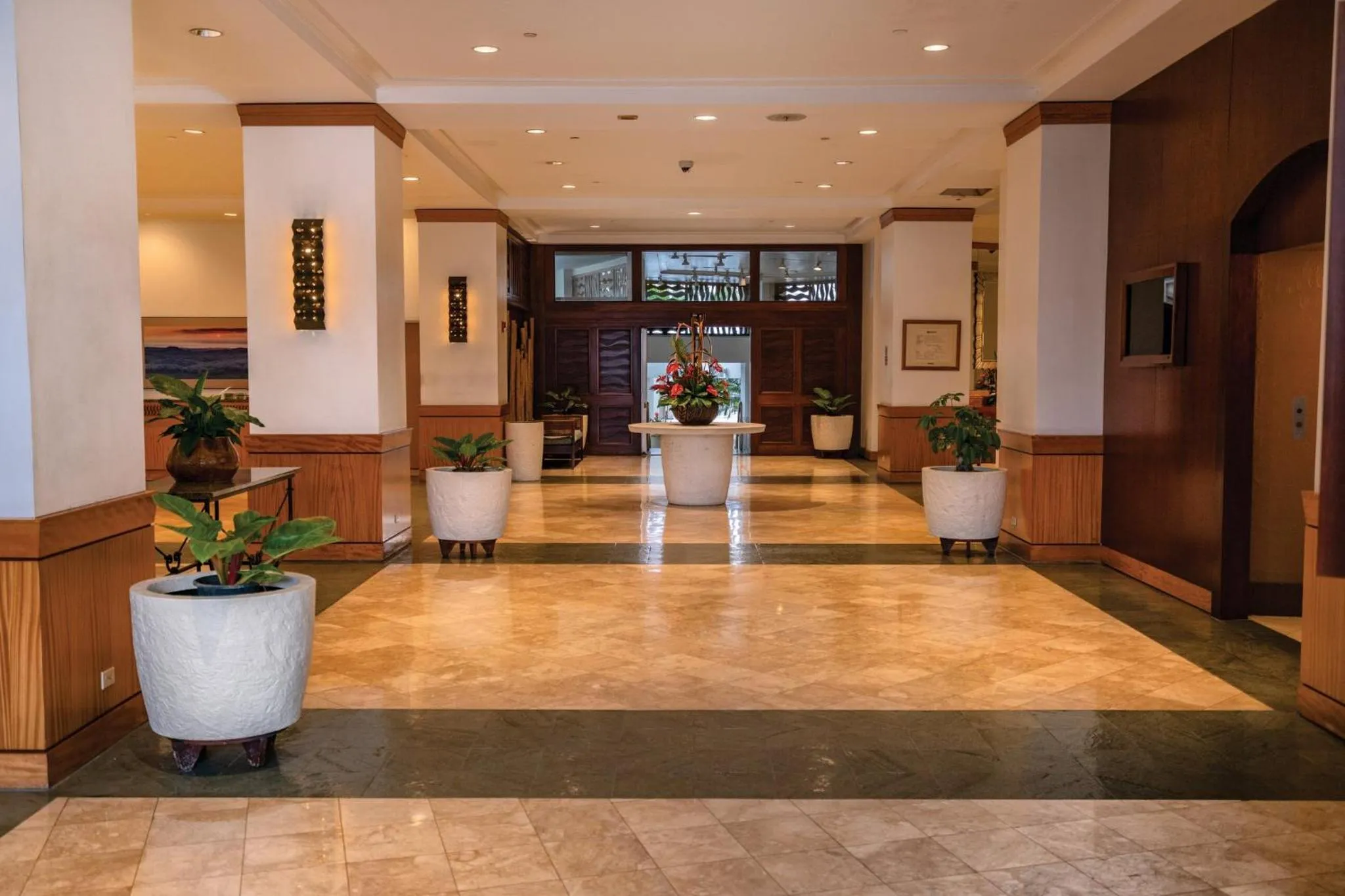 Lobby or reception in Waikiki Marina Resort at the Ilikai