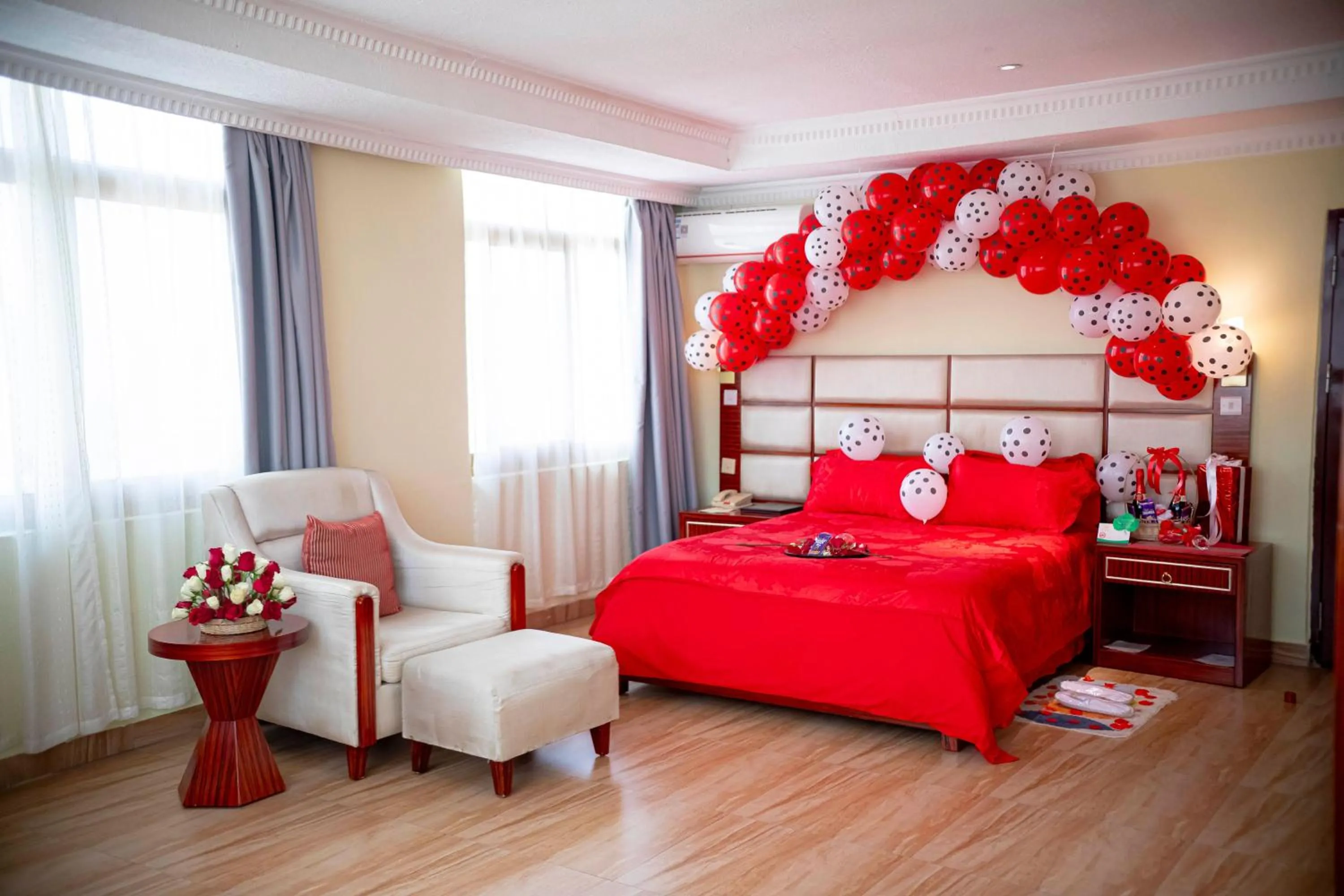 Bedroom, Bed in Tiffany Diamond Hotels Ltd - Indira Gandhi street