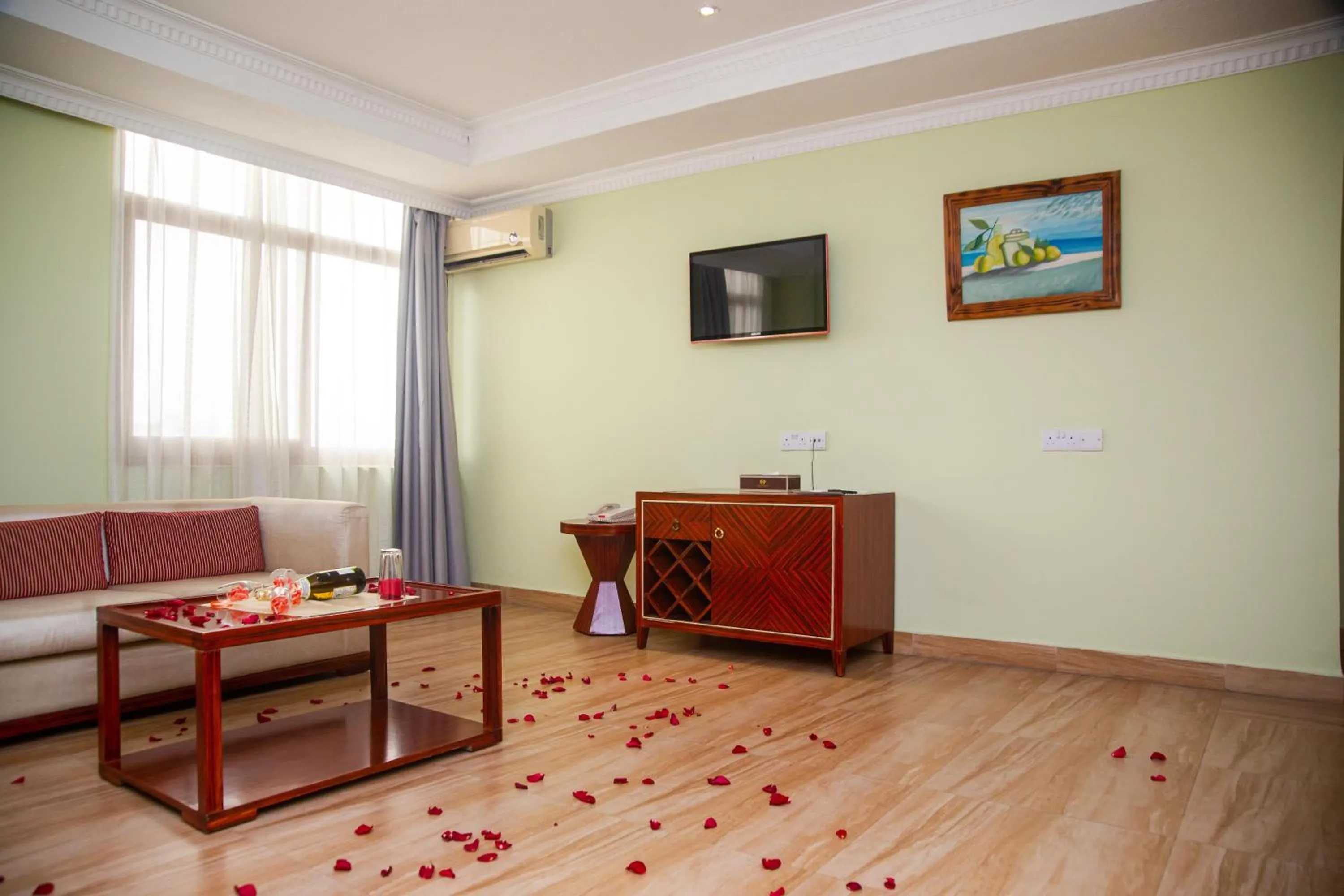 Living room in Tiffany Diamond Hotels Ltd - Indira Gandhi street