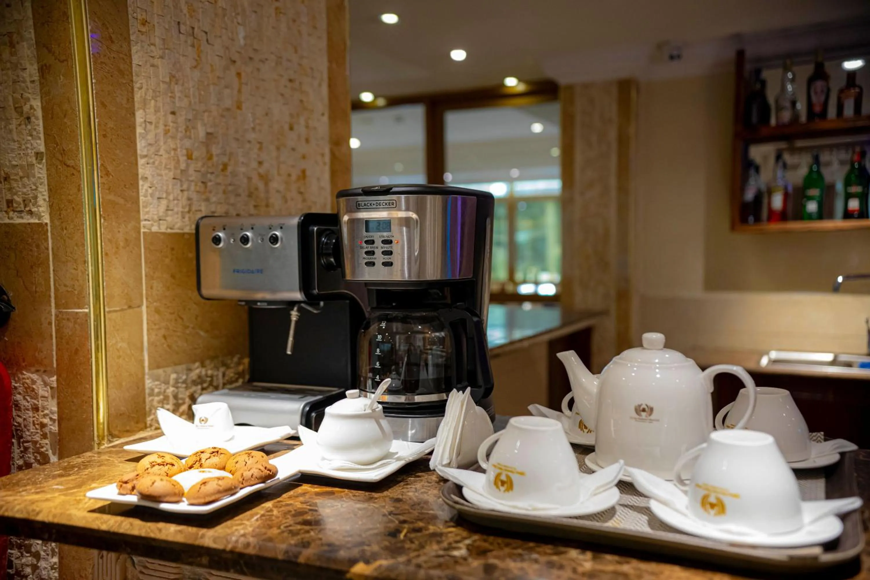 Coffee/tea facilities in Tiffany Diamond Hotels Ltd - Indira Gandhi street