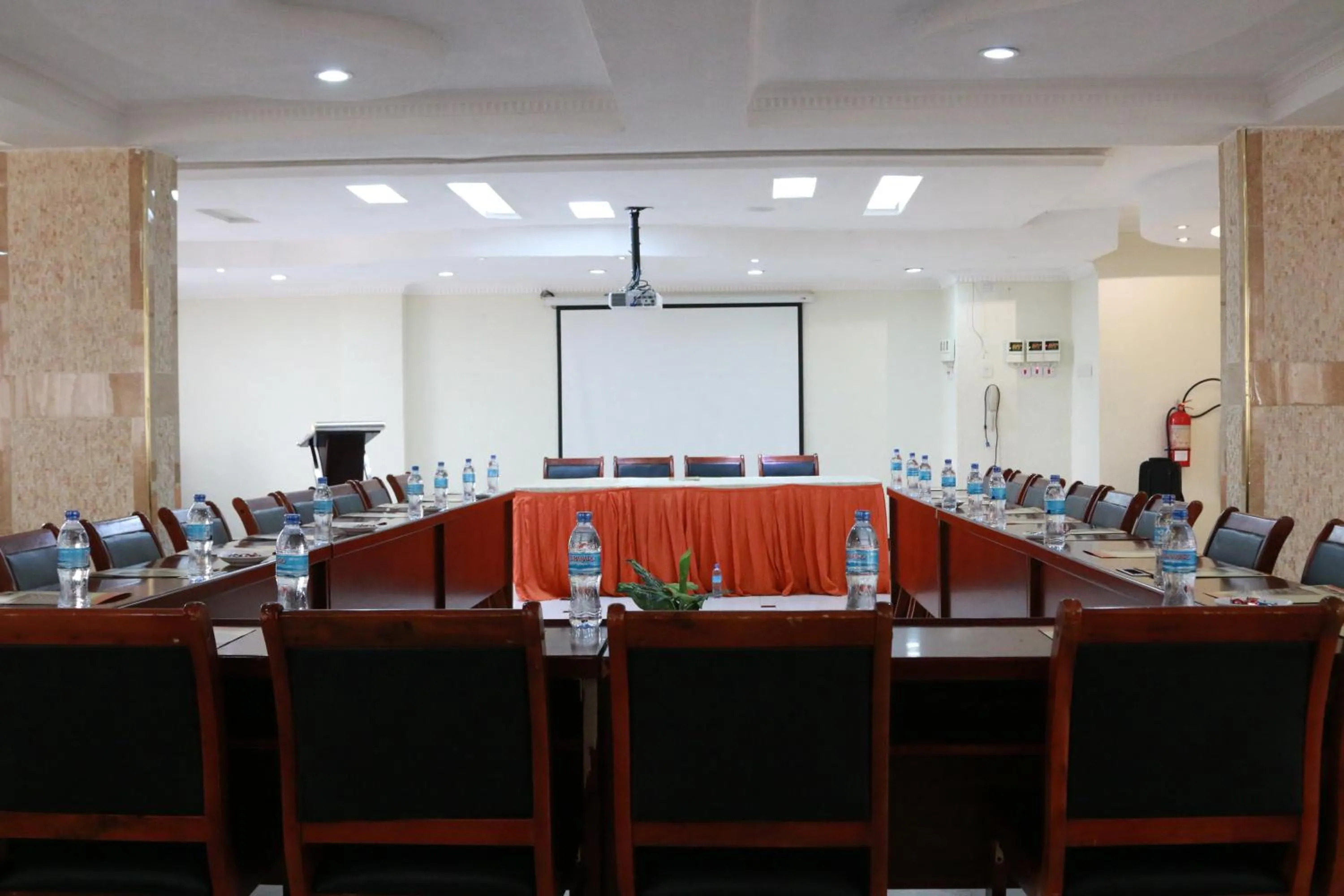 Area and facilities in Tiffany Diamond Hotels Ltd - Indira Gandhi street