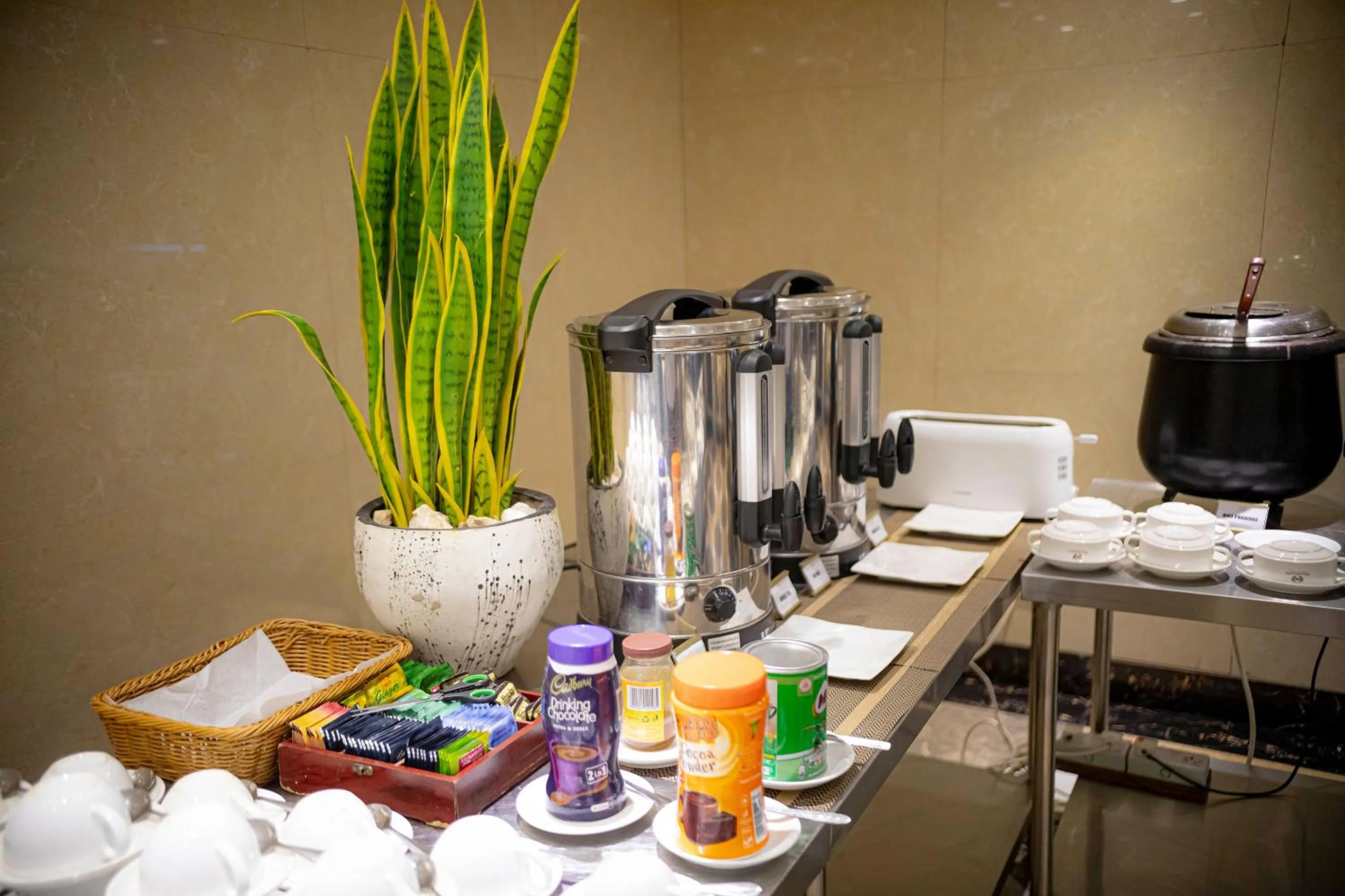 Buffet breakfast in Tiffany Diamond Hotels Ltd - Indira Gandhi street