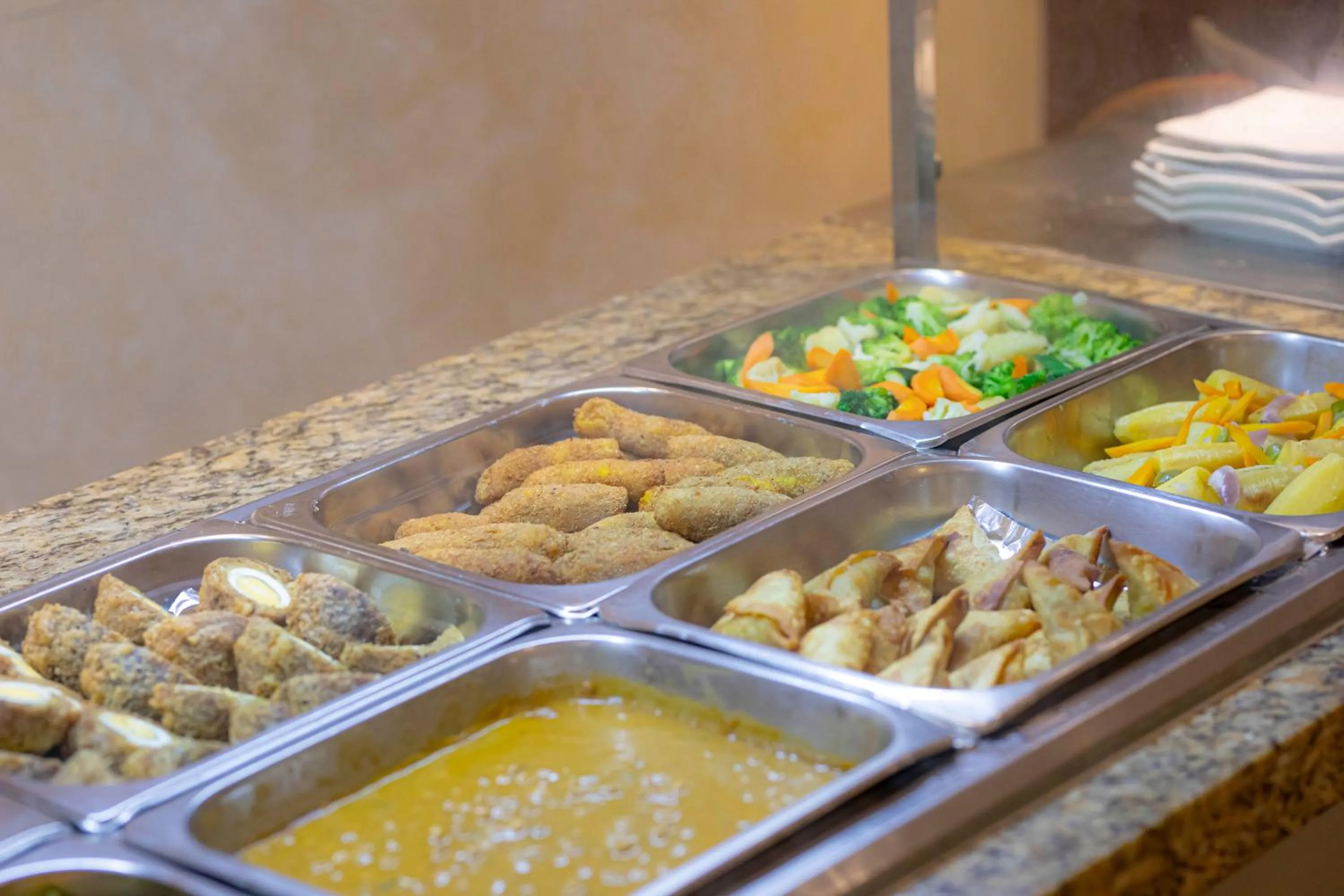 Buffet breakfast in Tiffany Diamond Hotels Ltd - Indira Gandhi street