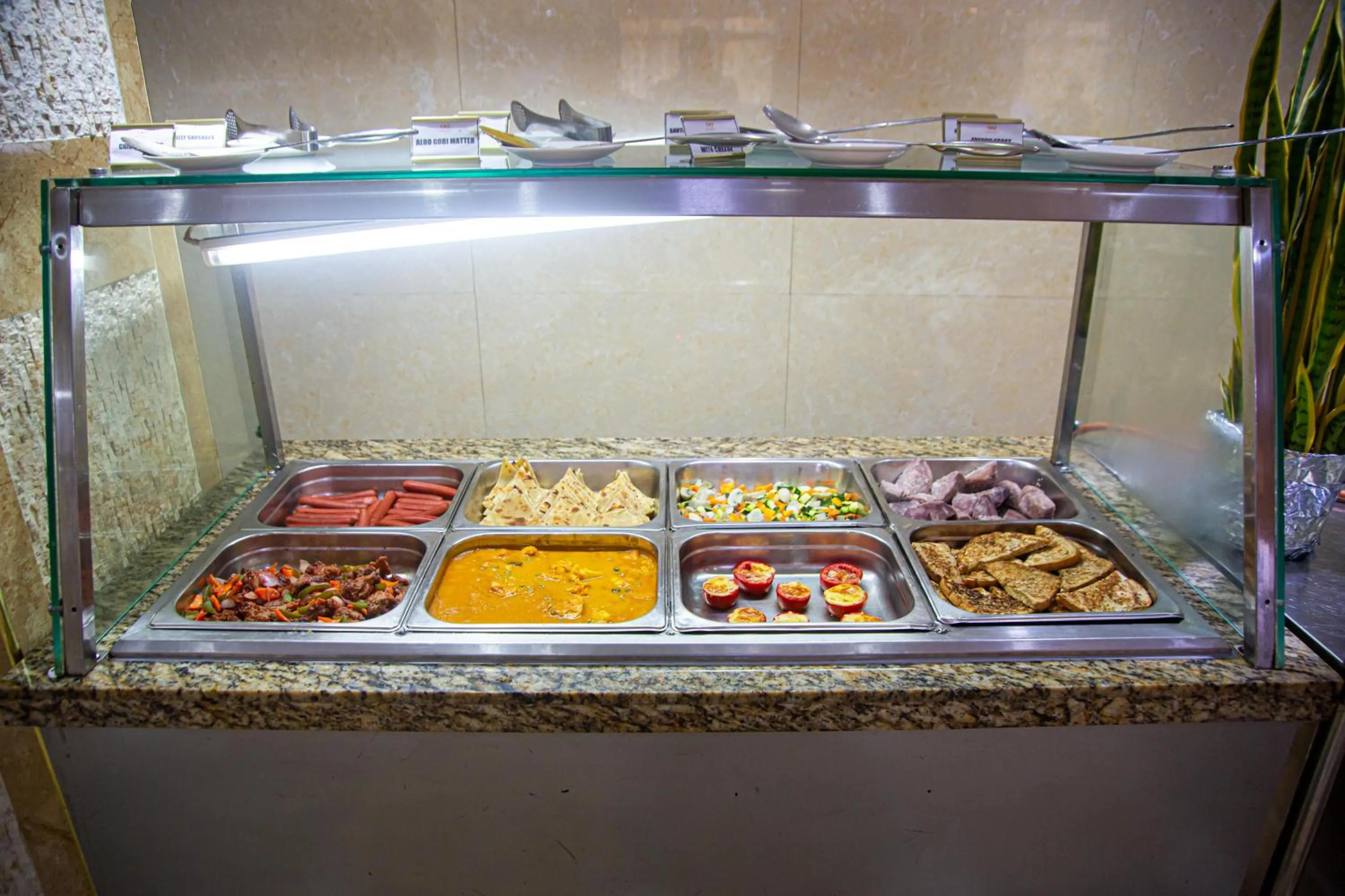 Buffet breakfast in Tiffany Diamond Hotels Ltd - Indira Gandhi street