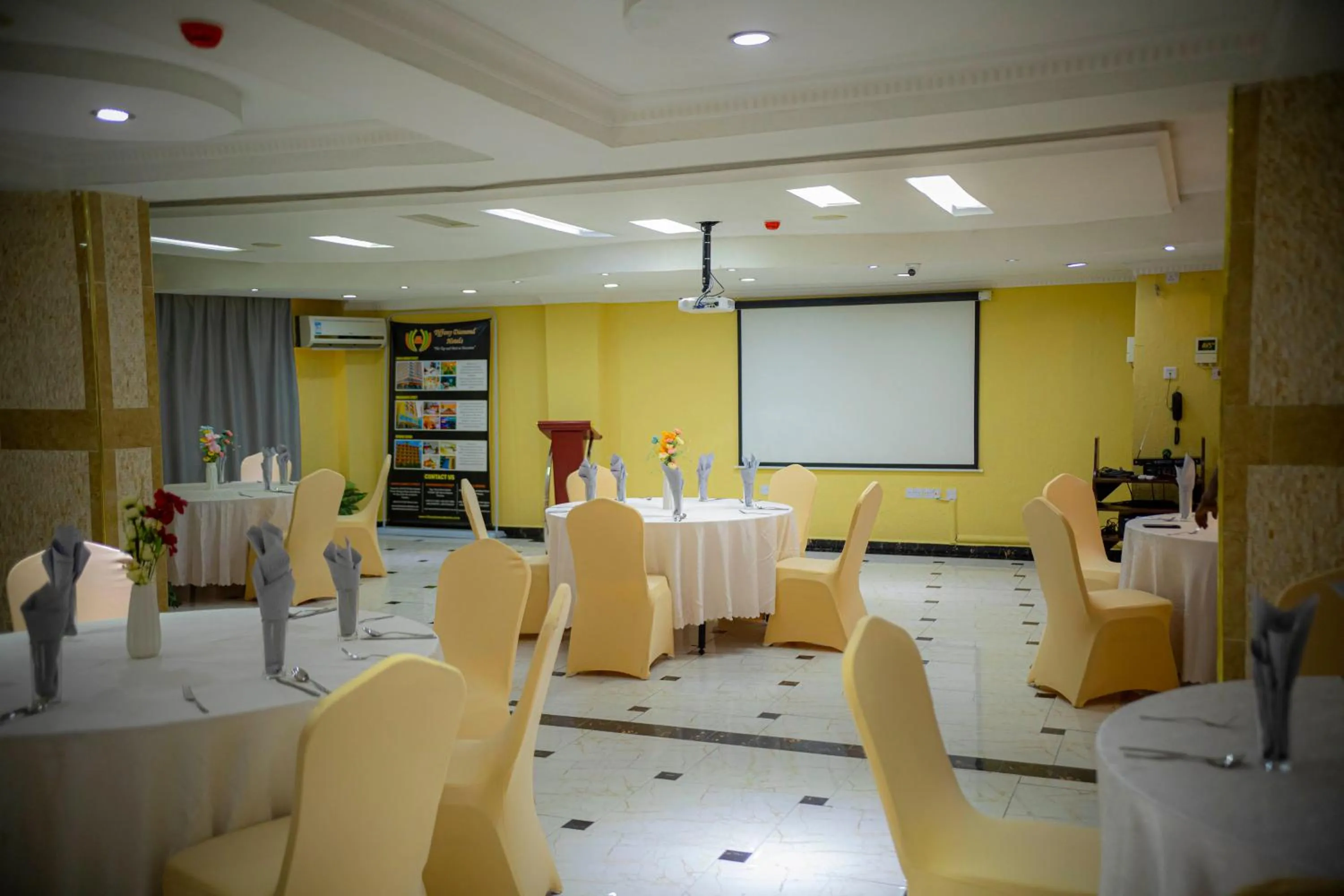 Banquet/Function facilities in Tiffany Diamond Hotels Ltd - Indira Gandhi street