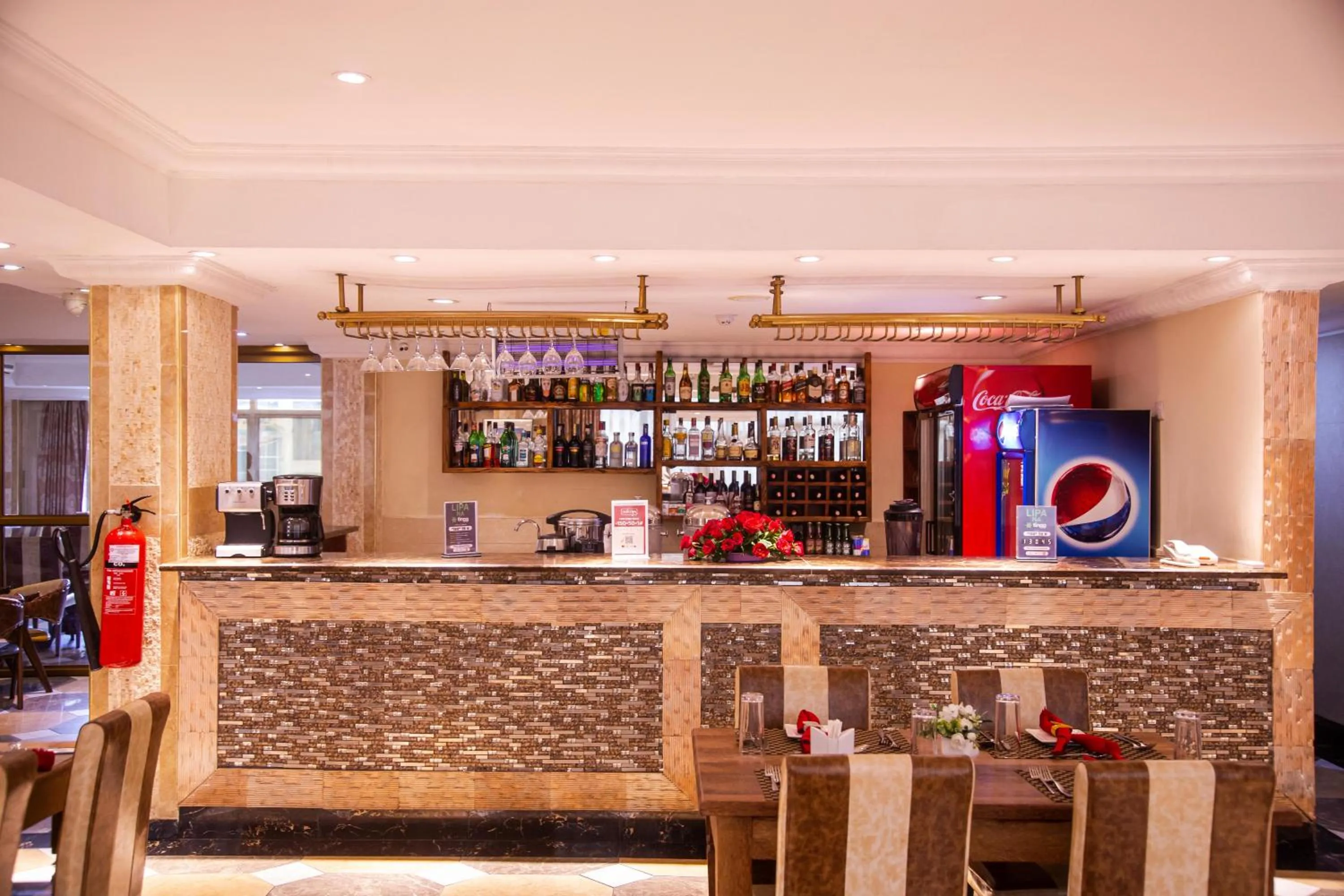 Lounge or bar in Tiffany Diamond Hotels Ltd - Indira Gandhi street