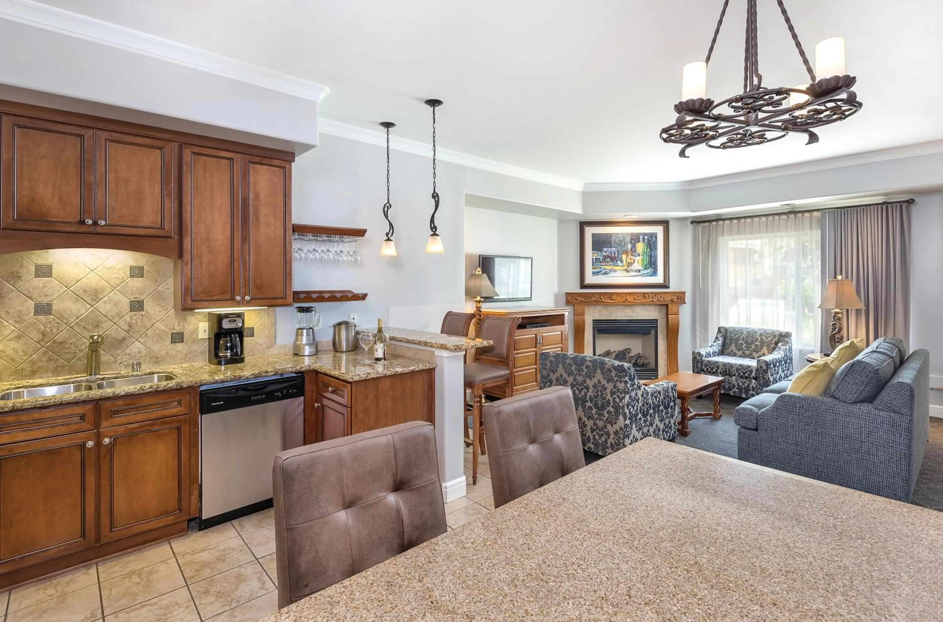 Kitchen or kitchenette in Vino Bello Resort