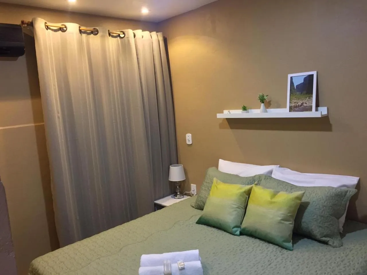 Photo of the whole room, Bed in Pousada Vó Celina