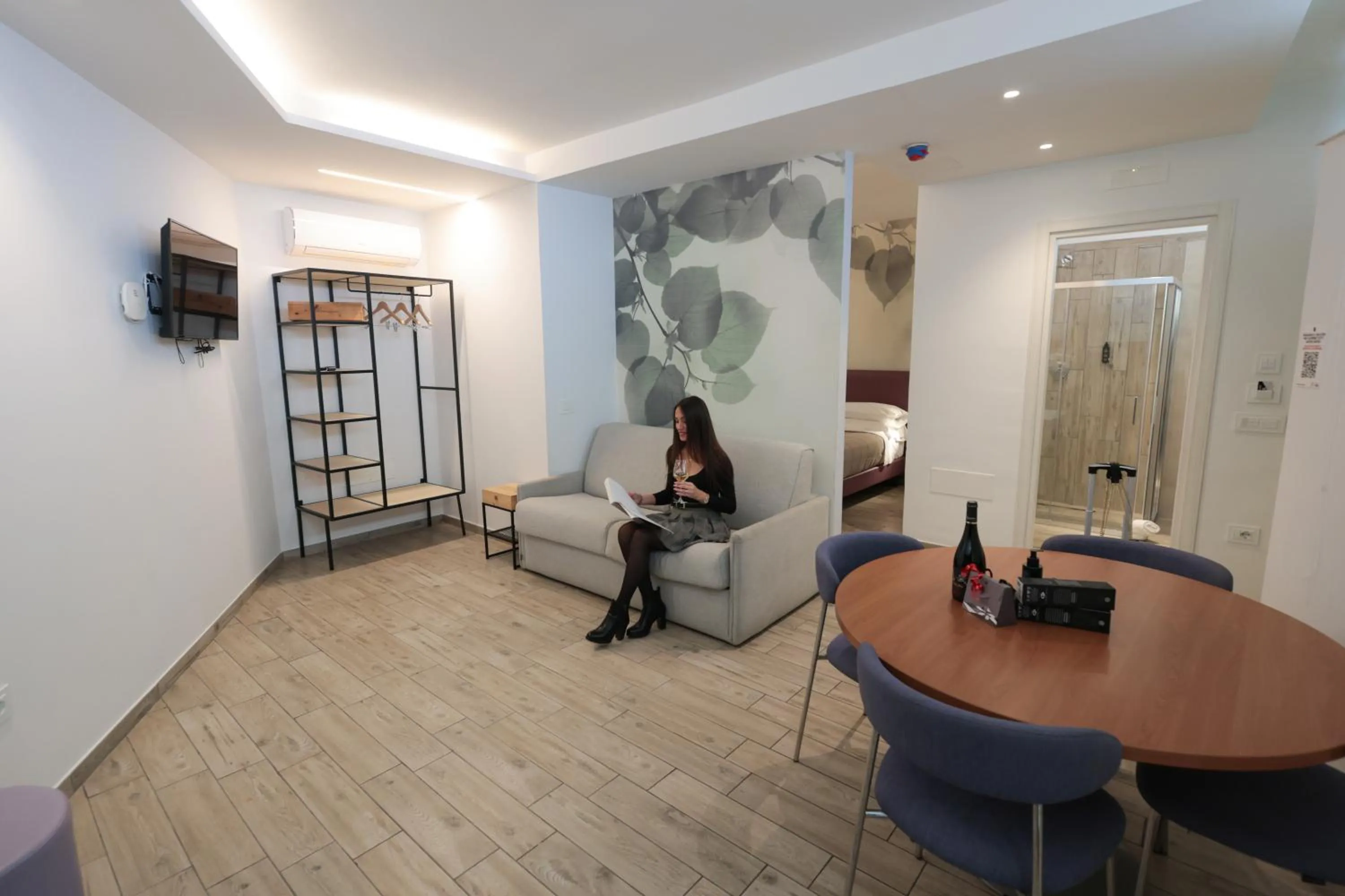 Photo of the whole room in Vesuvio Inn Bed & Wine Experience