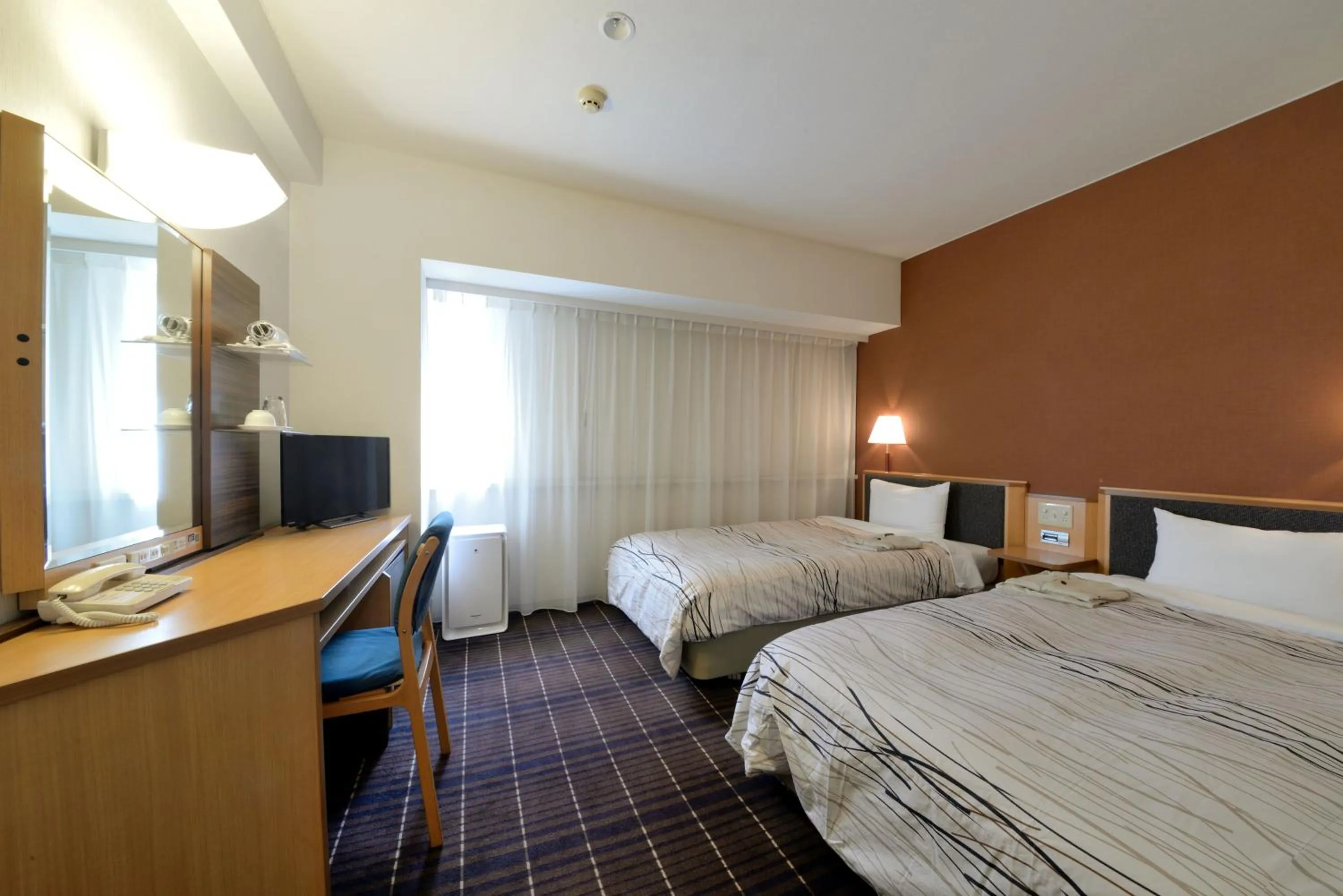 Photo of the whole room, Bed in Kanazawa Manten Hotel Ekimae