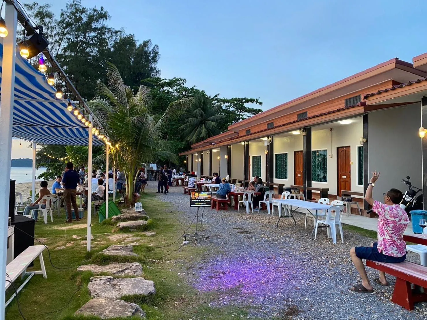 People in Pooma Resort