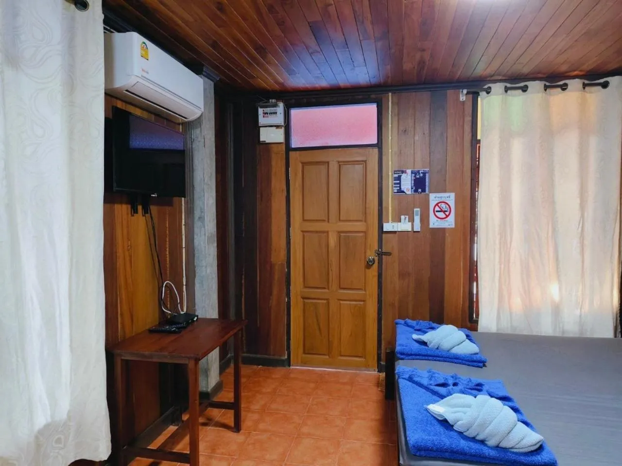 Photo of the whole room, Bed in Pooma Resort