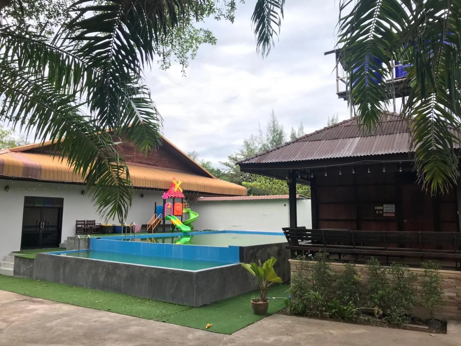 Property building in Pooma Resort