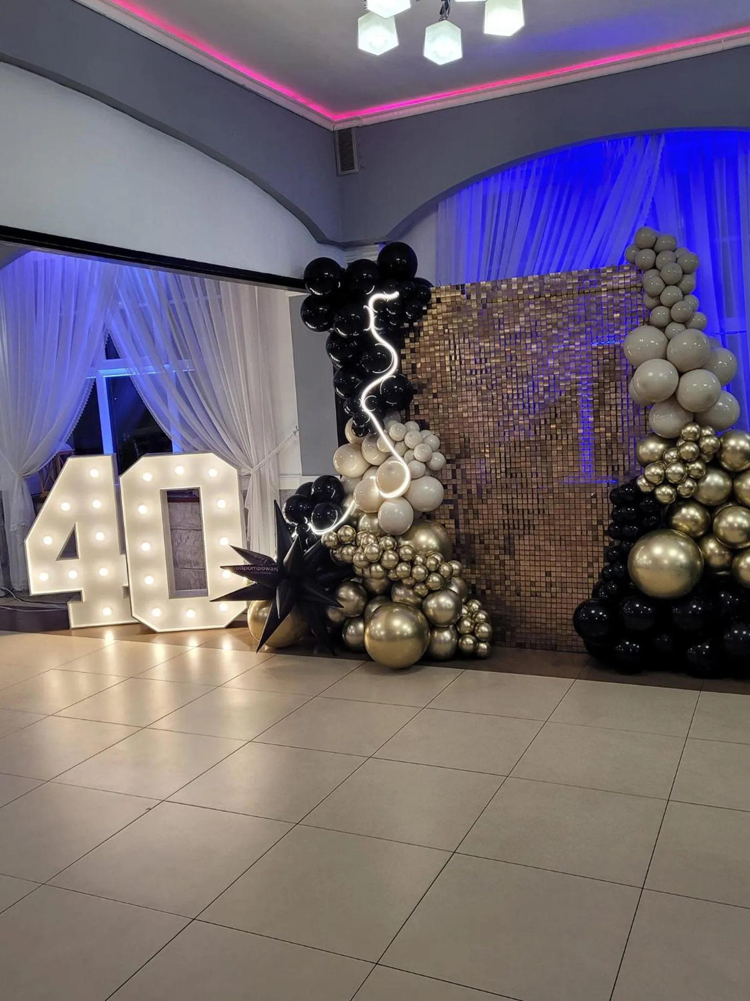 Restaurant/places to eat in Motel Orion