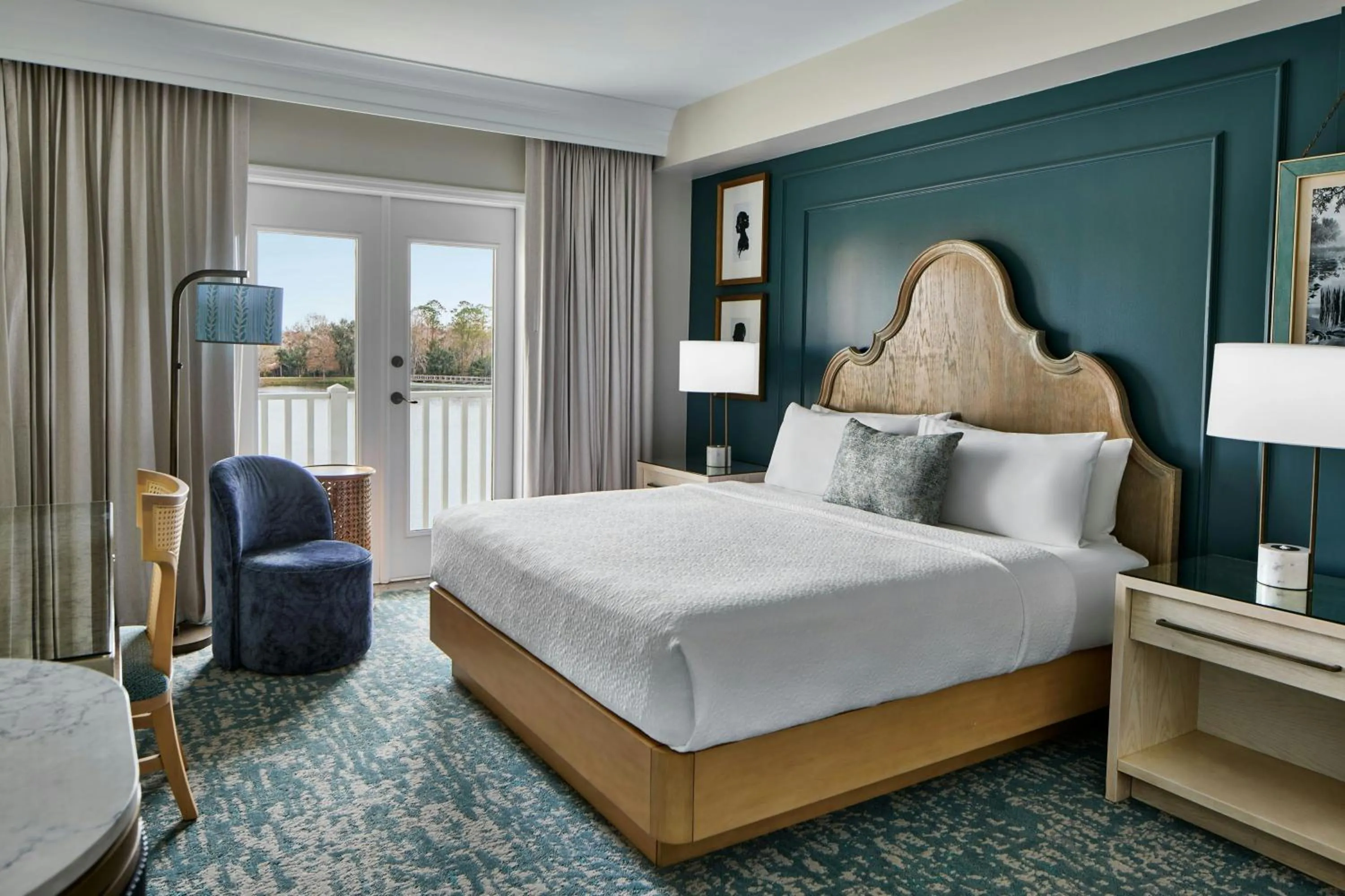 Photo of the whole room, Bed in The Inn at Celebration, Autograph Collection