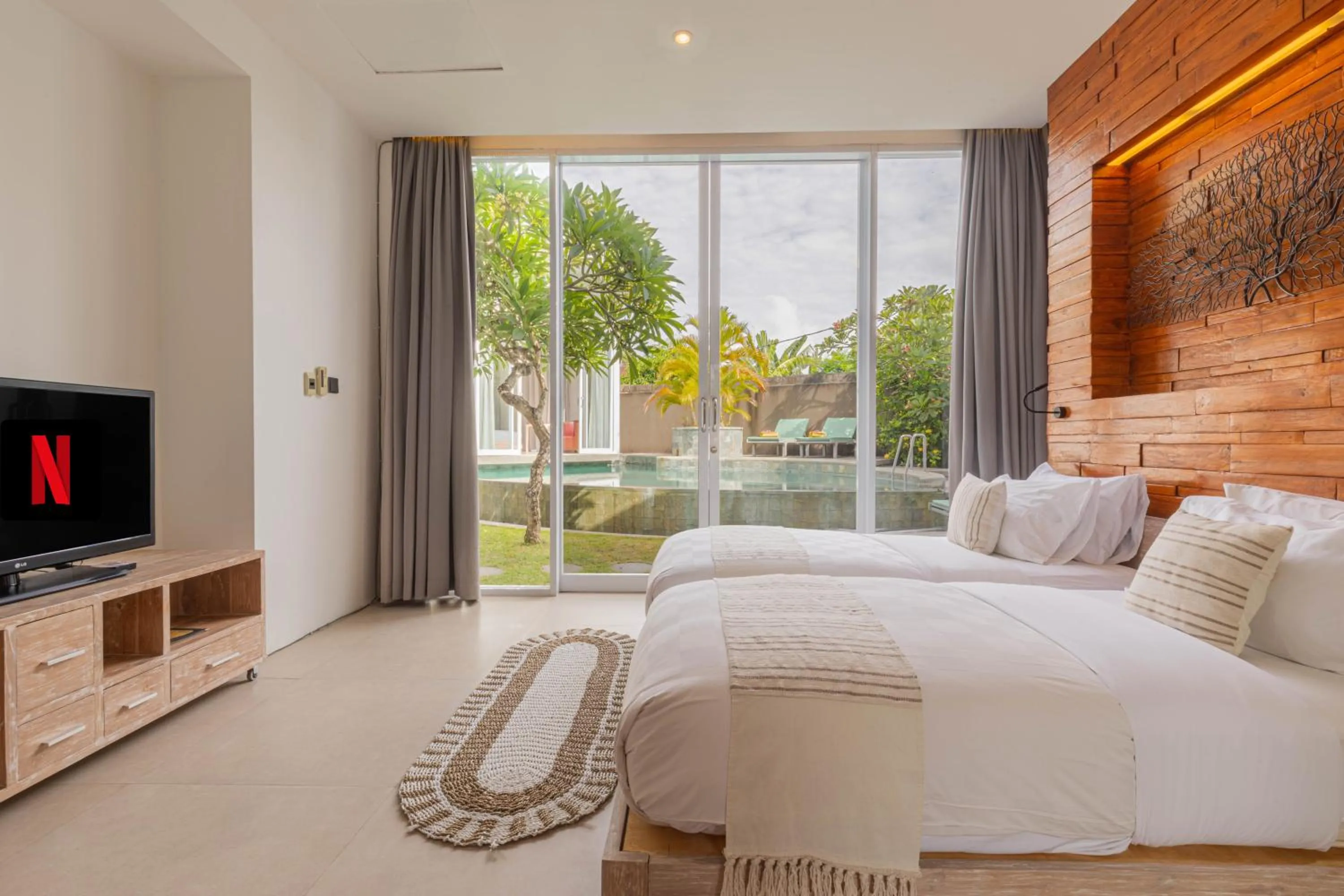 Bed in Taman Mesari Luxury Villas-Seminyak