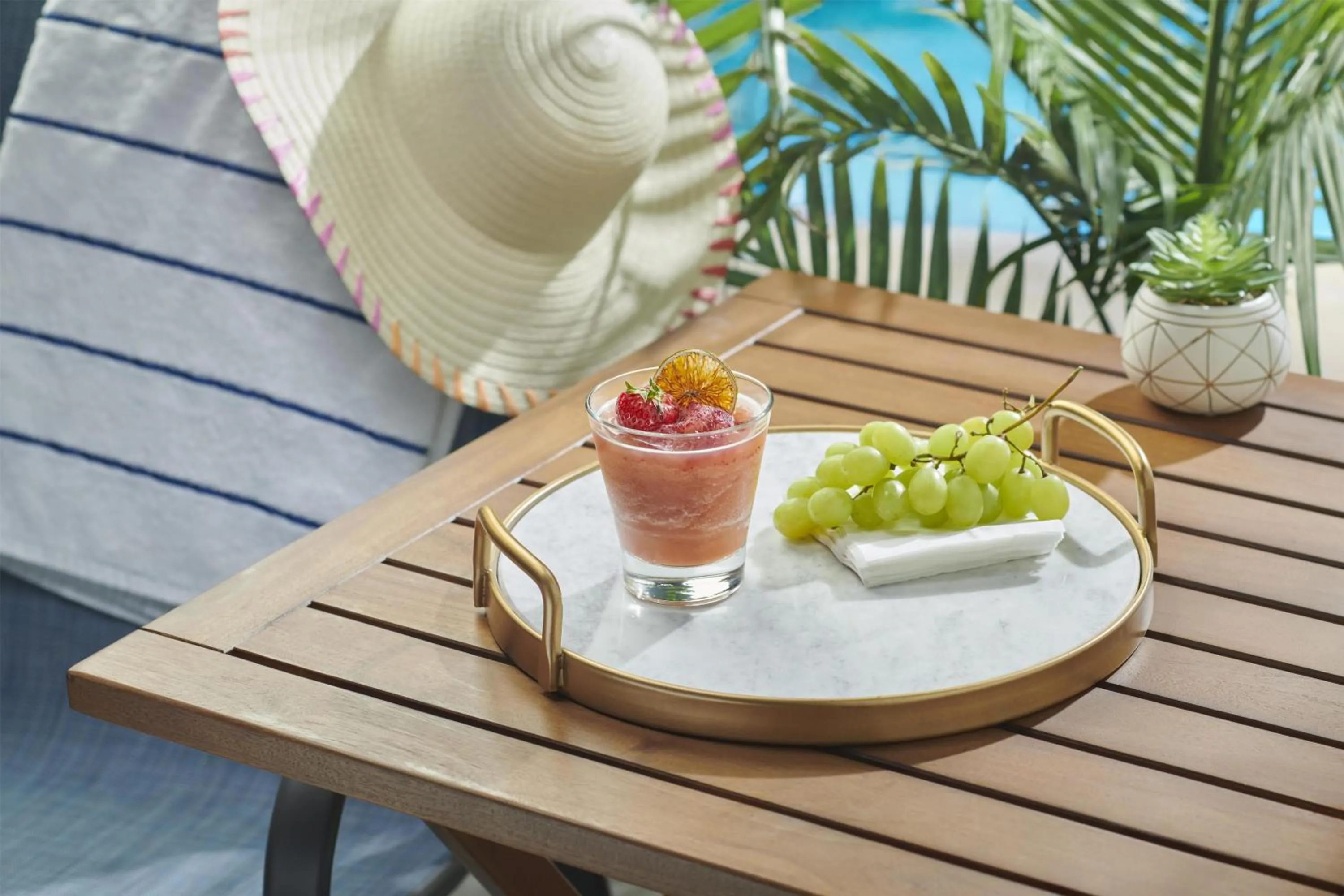 Dining area in The Scottsdale Resort & Spa, Curio Collection by Hilton