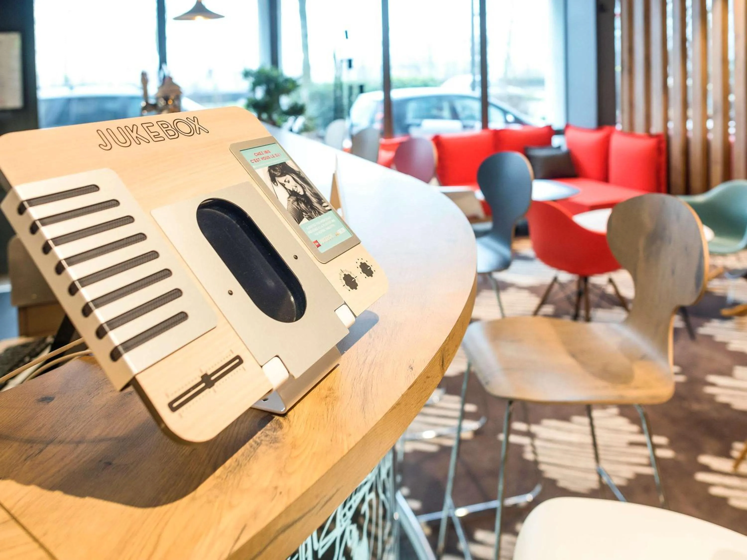 Lounge or bar in ibis Rouen Centre Champ de Mars