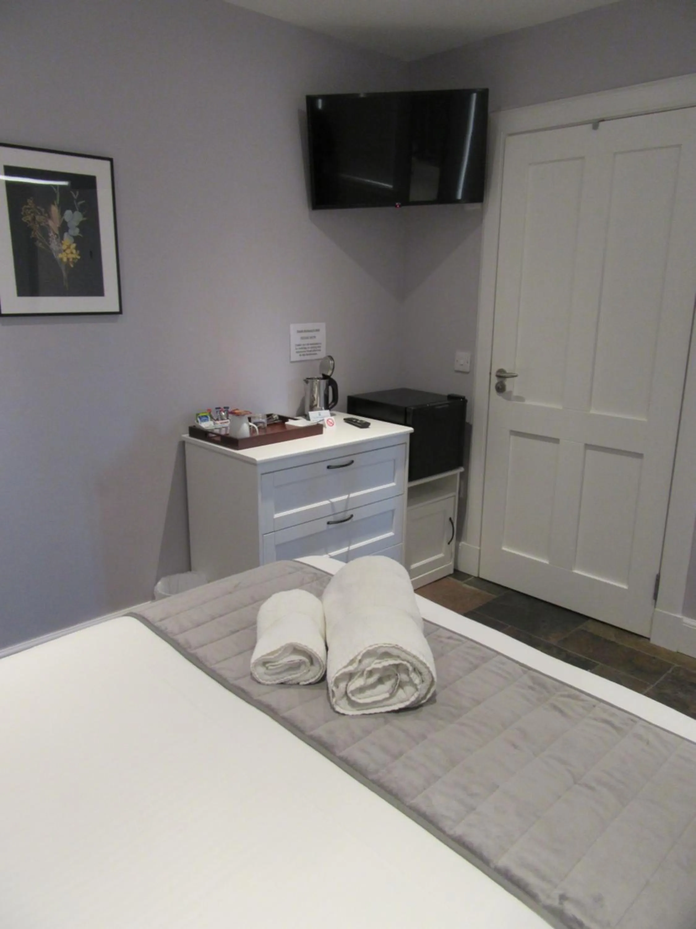 Coffee/tea facilities, Bed in Taigh Duitseach