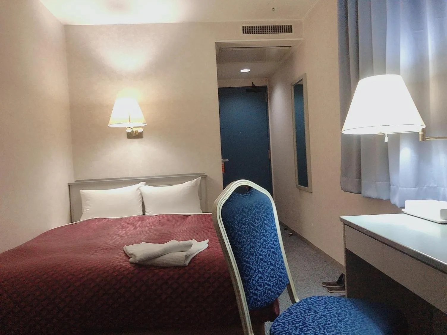 Bed in Seagrande Shimizu Station Hotel