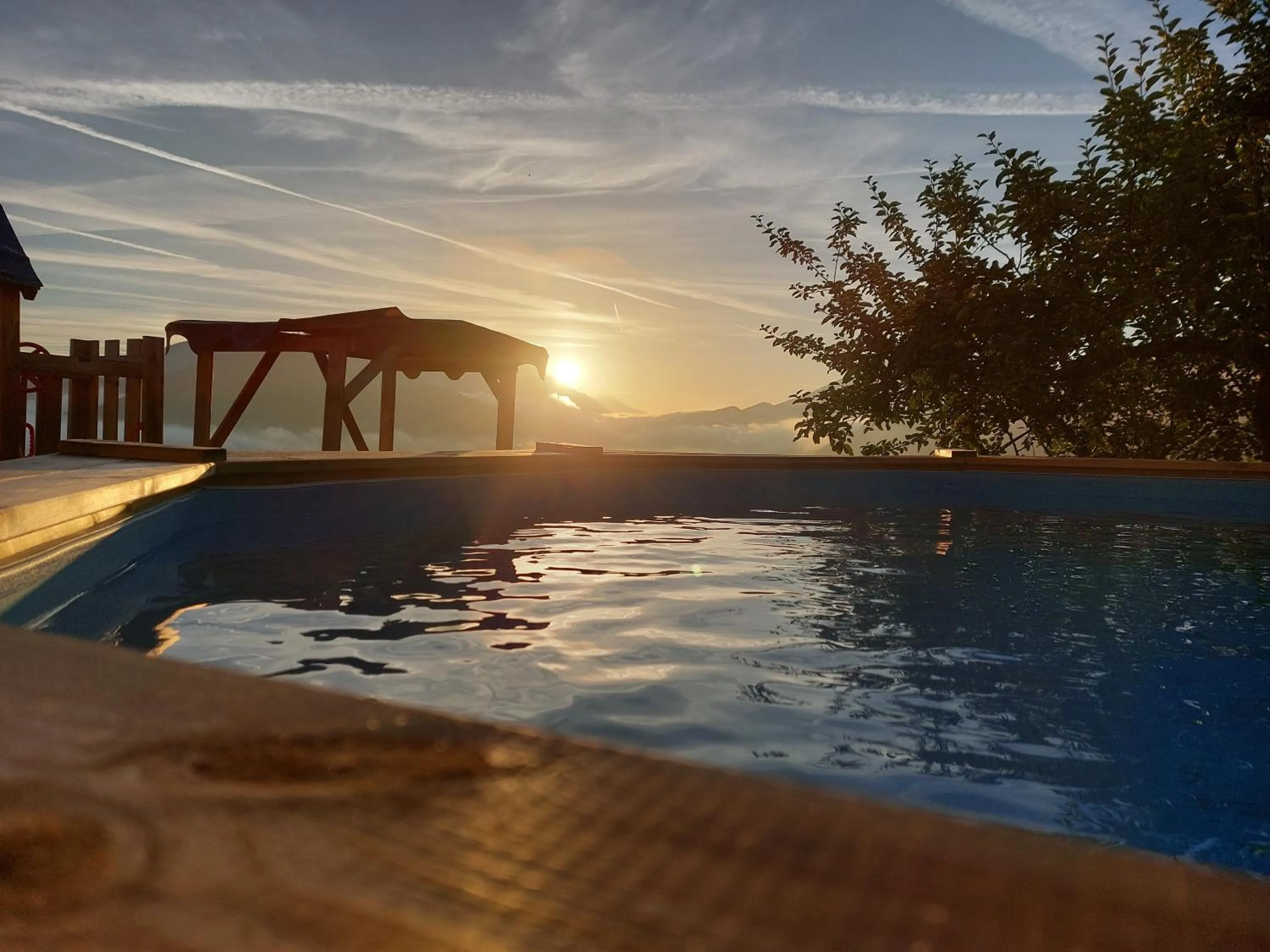 Swimming pool in Ferienwohnungen Egg