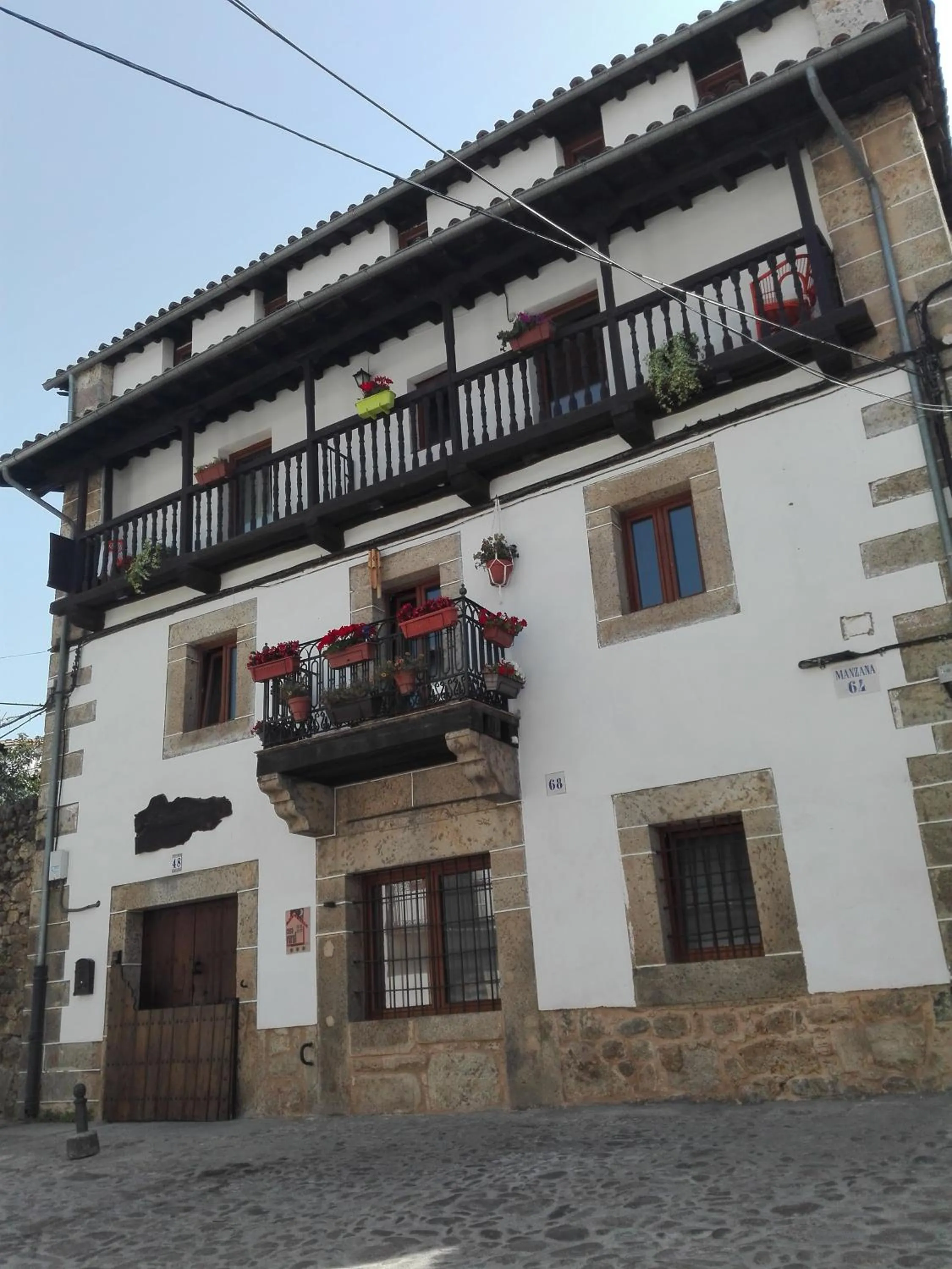 Facade/entrance in Hotel La Casa Chacinera