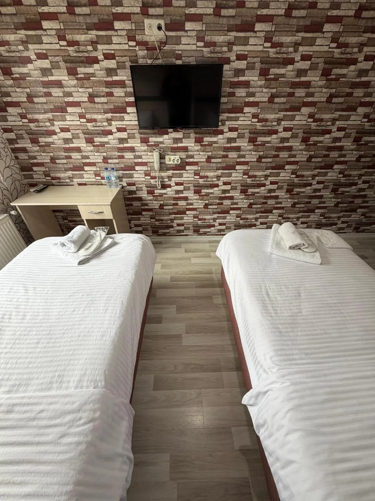 Bed in Balkan Palace Edirne