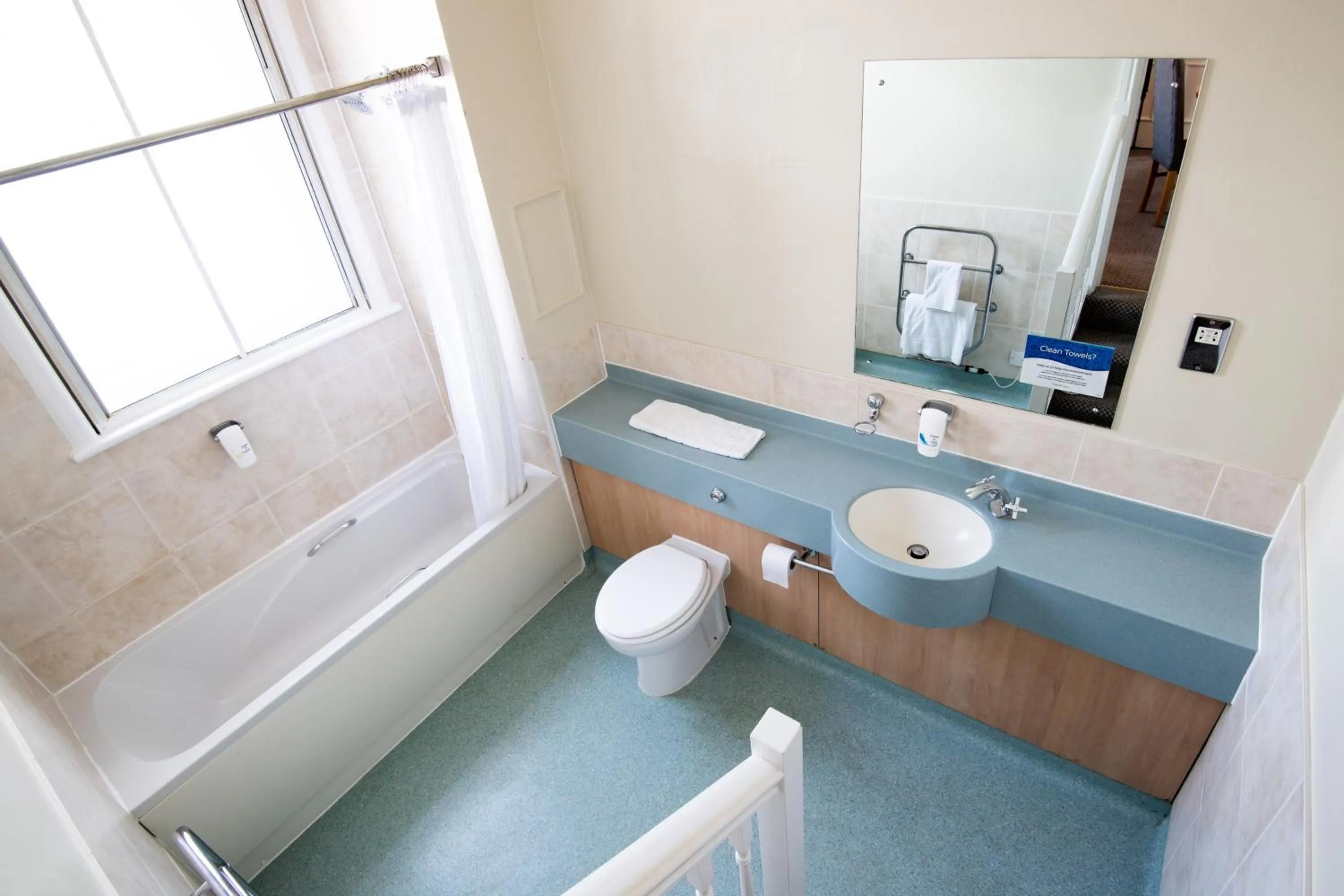 Bathroom in Heart of England, Northampton by Marston's Inns