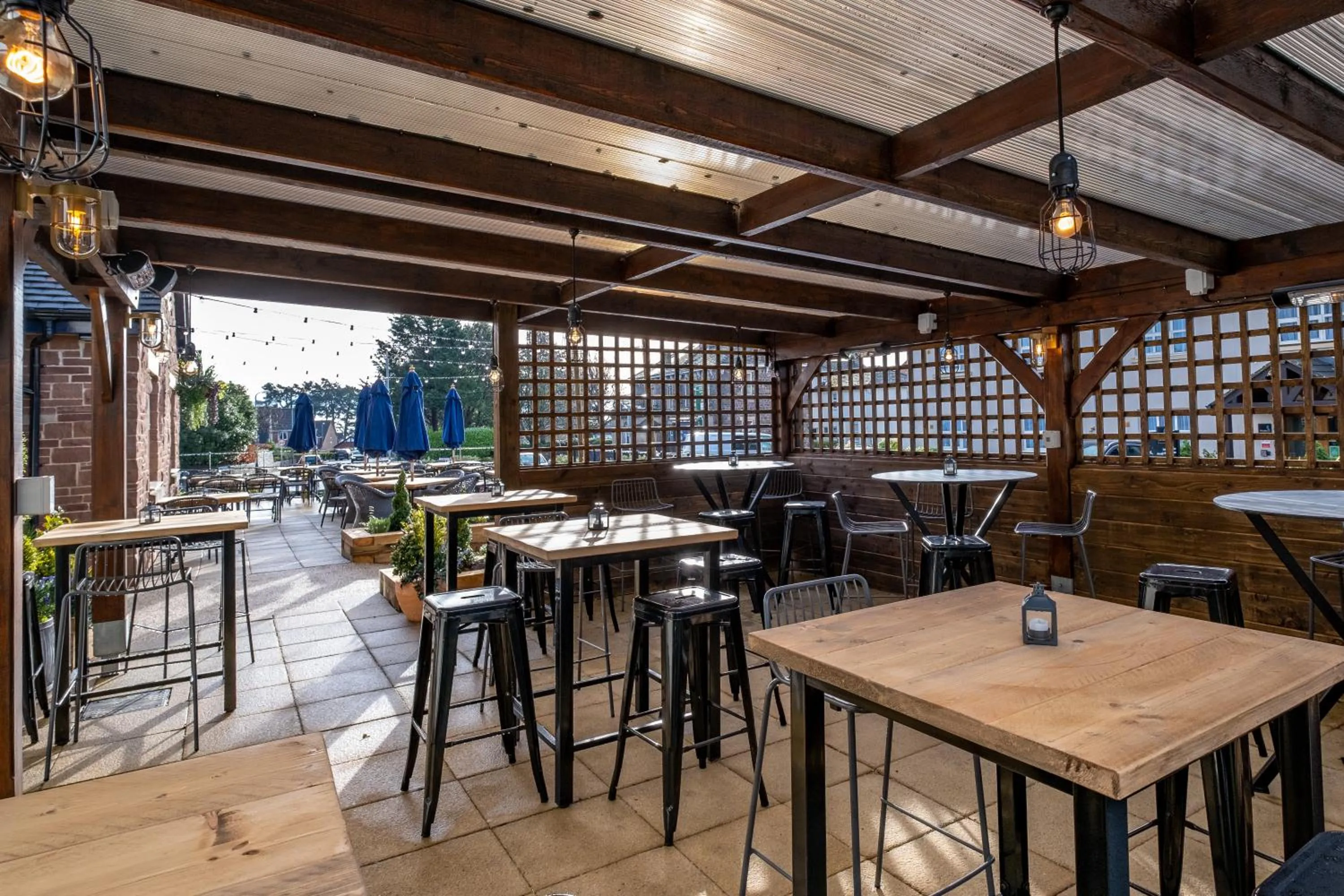 Garden in Two Rivers Lodge by Marston’s Inns