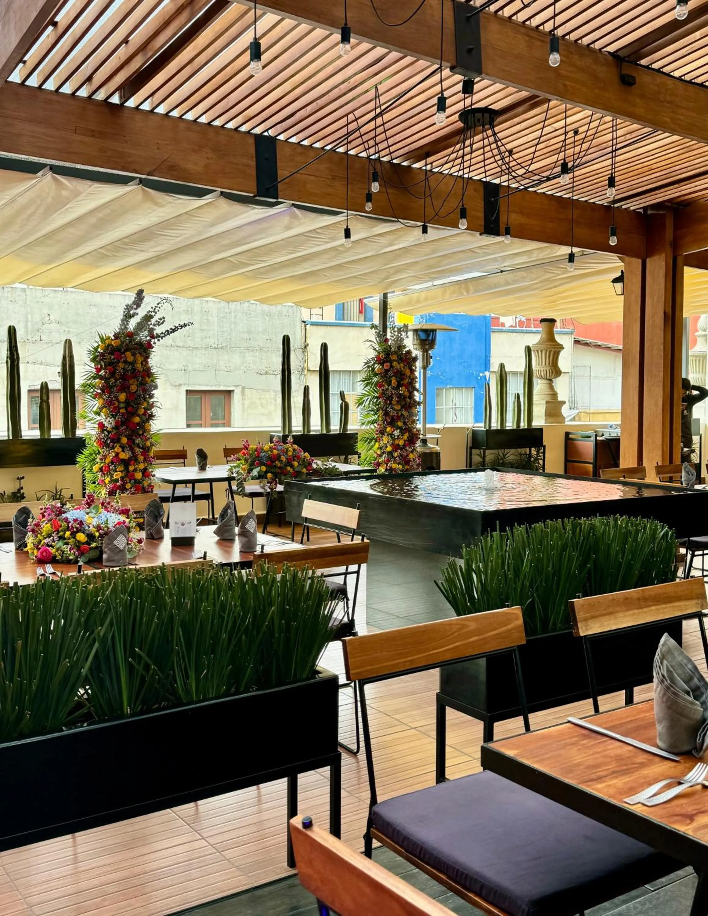 Restaurant/places to eat in Casa de la Luz Hotel Boutique