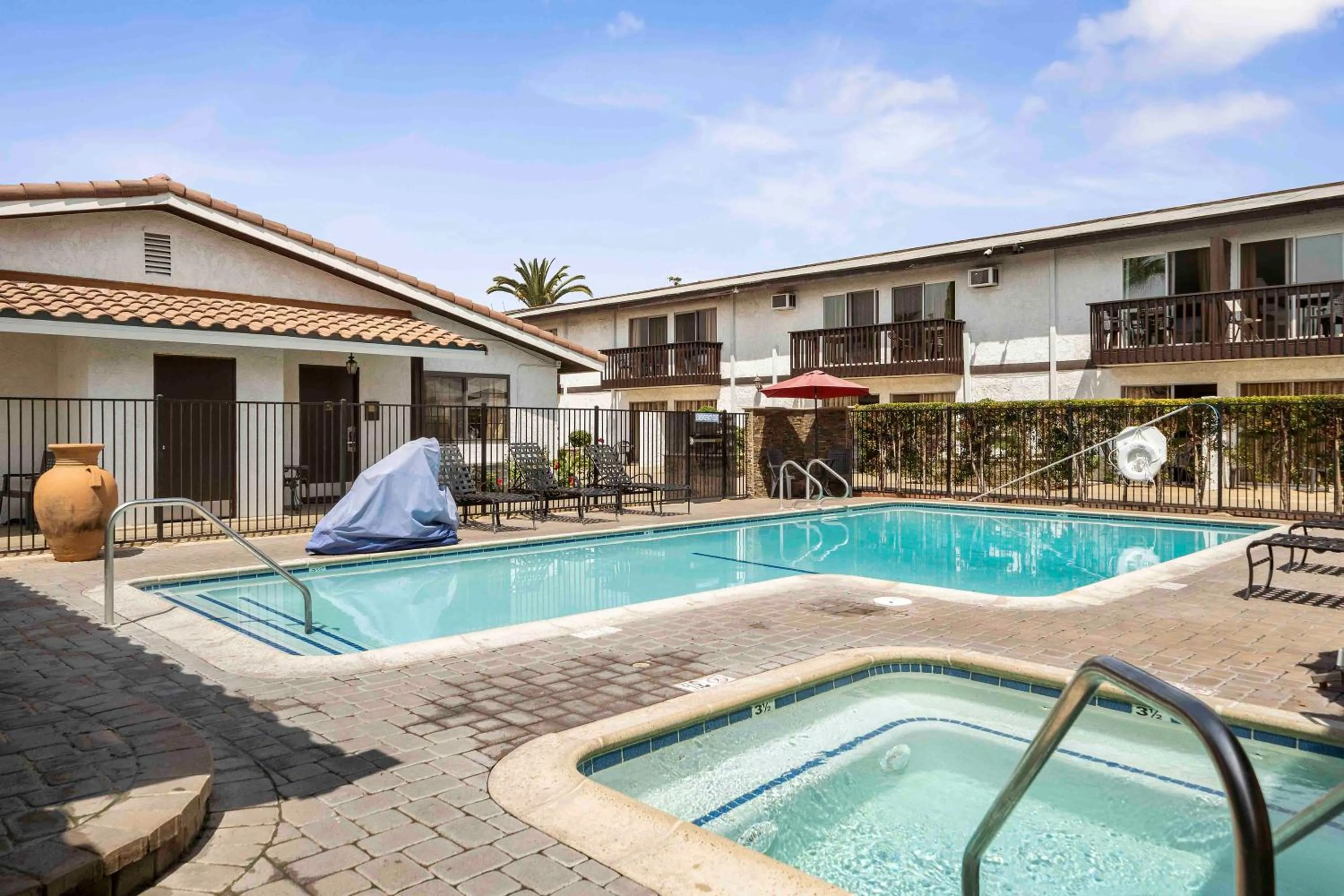 Swimming pool in The Lemon Tree Hotel