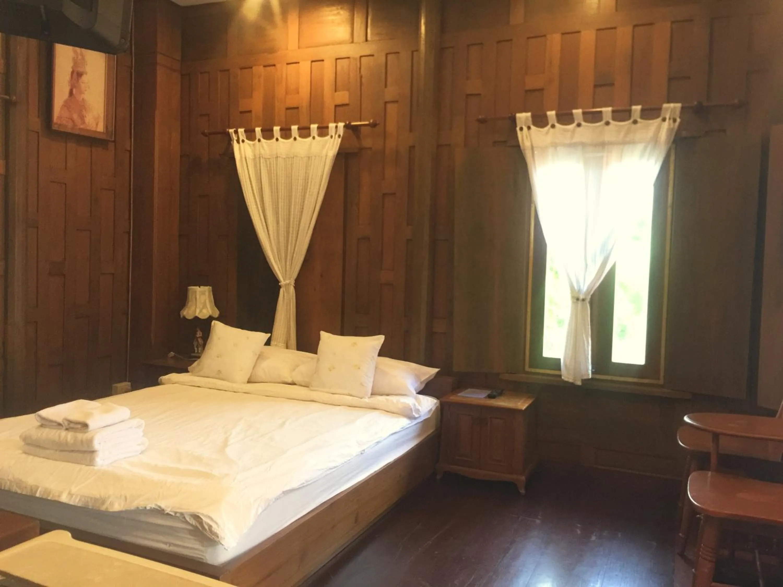 Bed in Luang Chumni Village