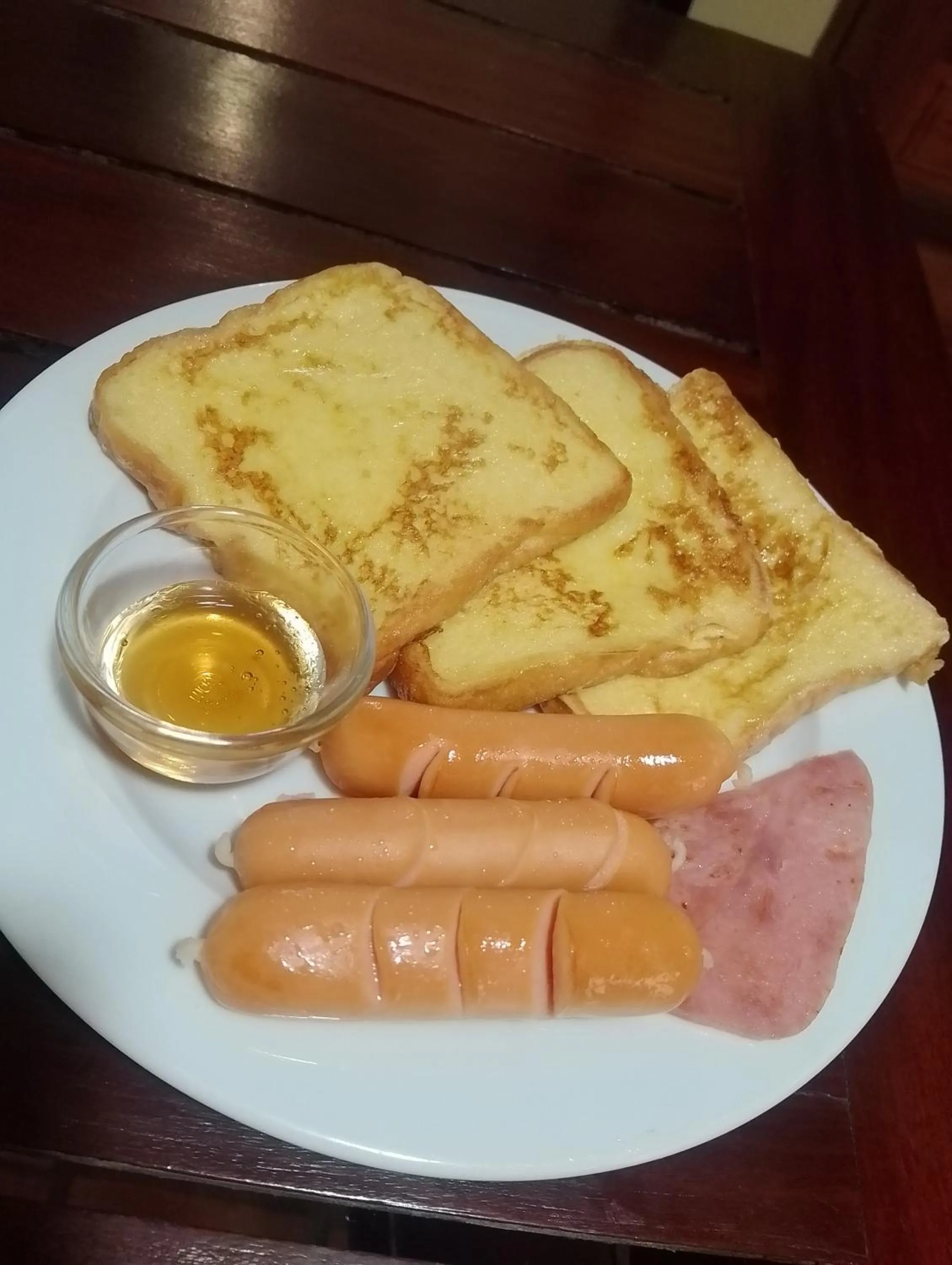 Luang Chumni Village