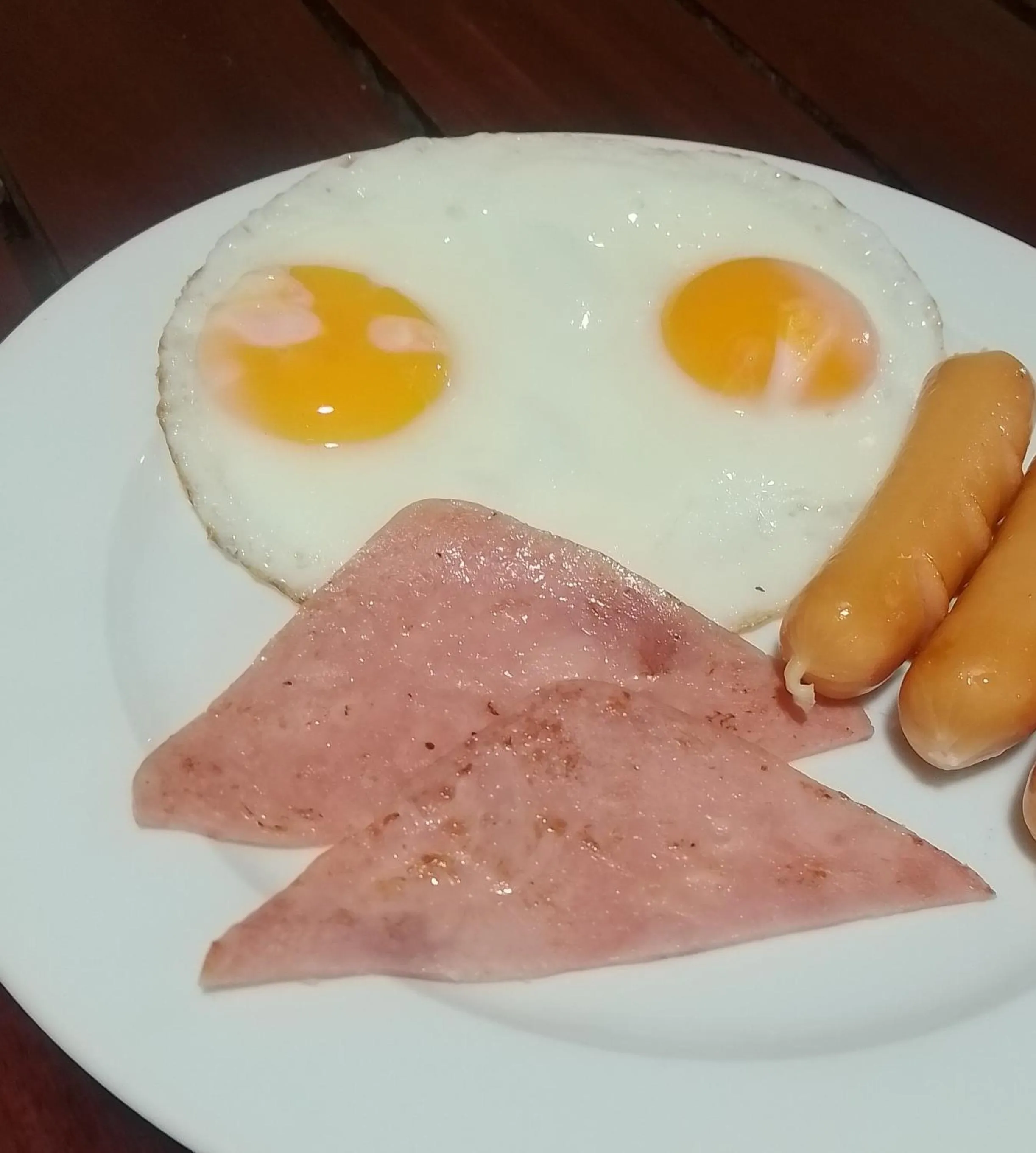 Luang Chumni Village