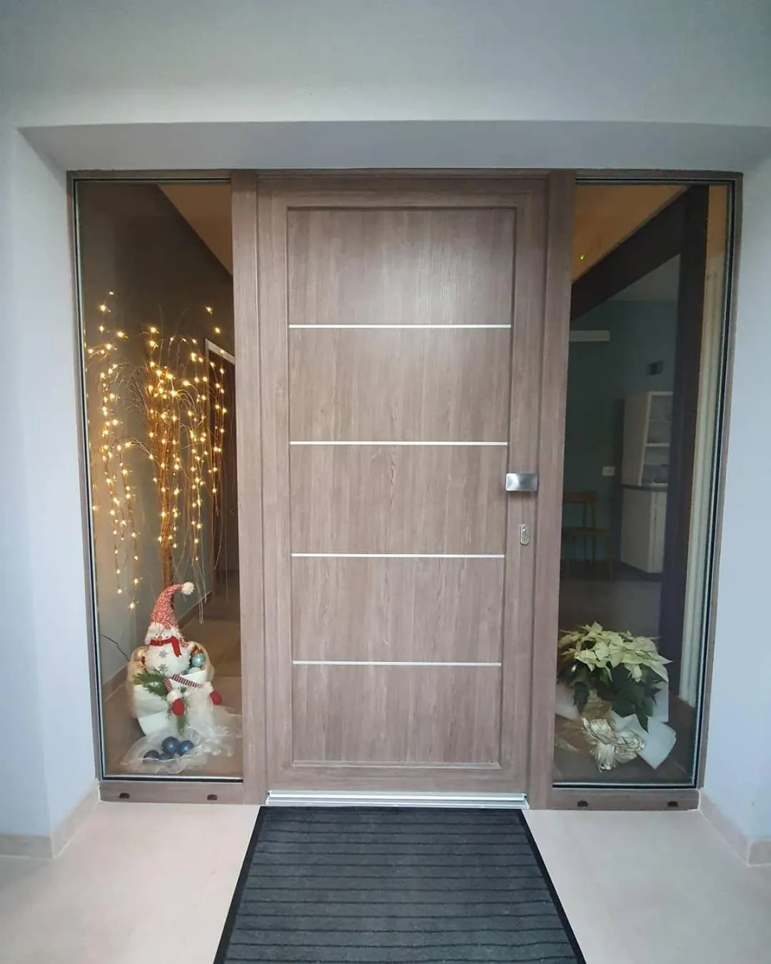 Facade/entrance in Villa Elisa