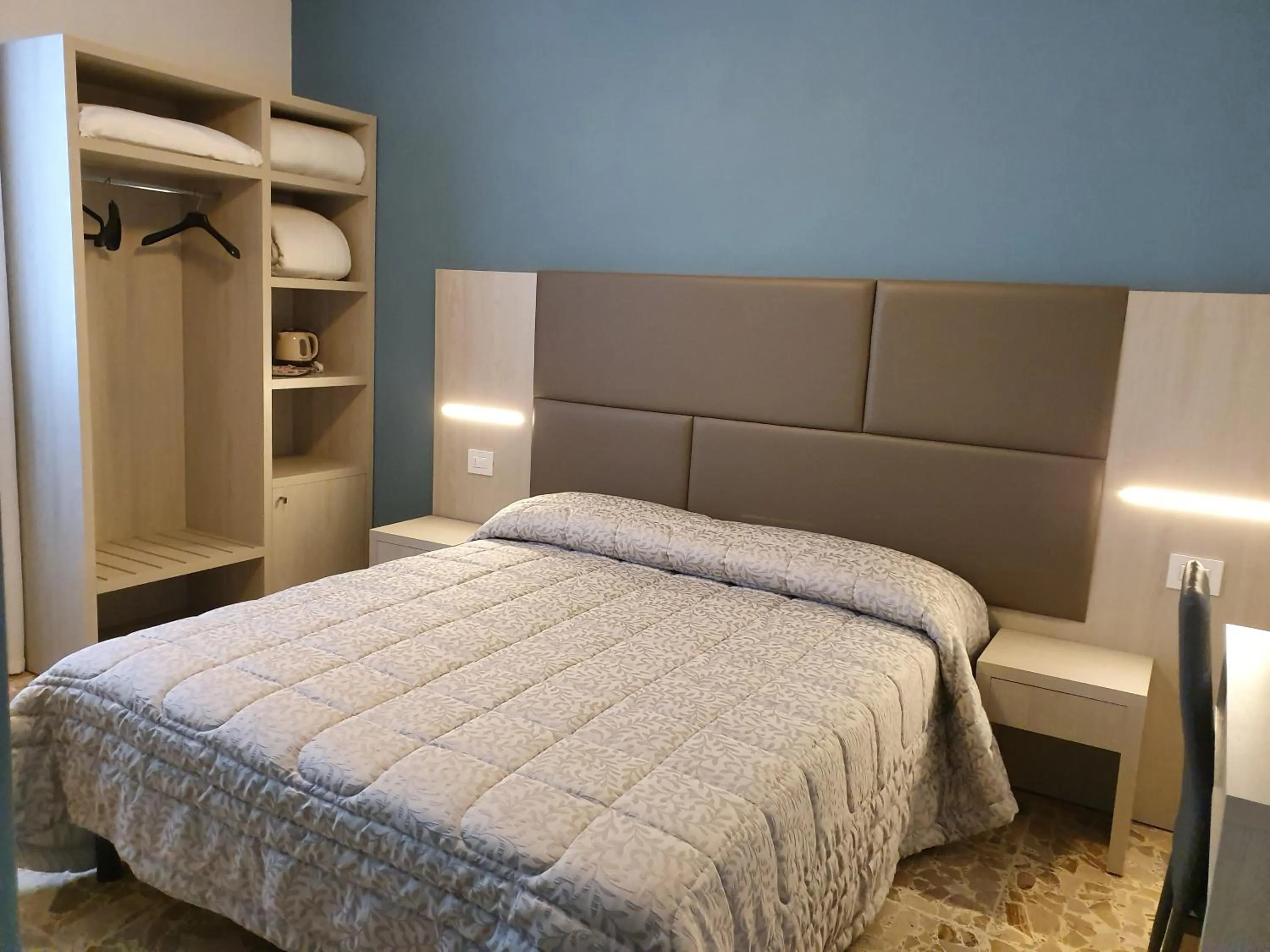 Bedroom, Bed in Villa Elisa