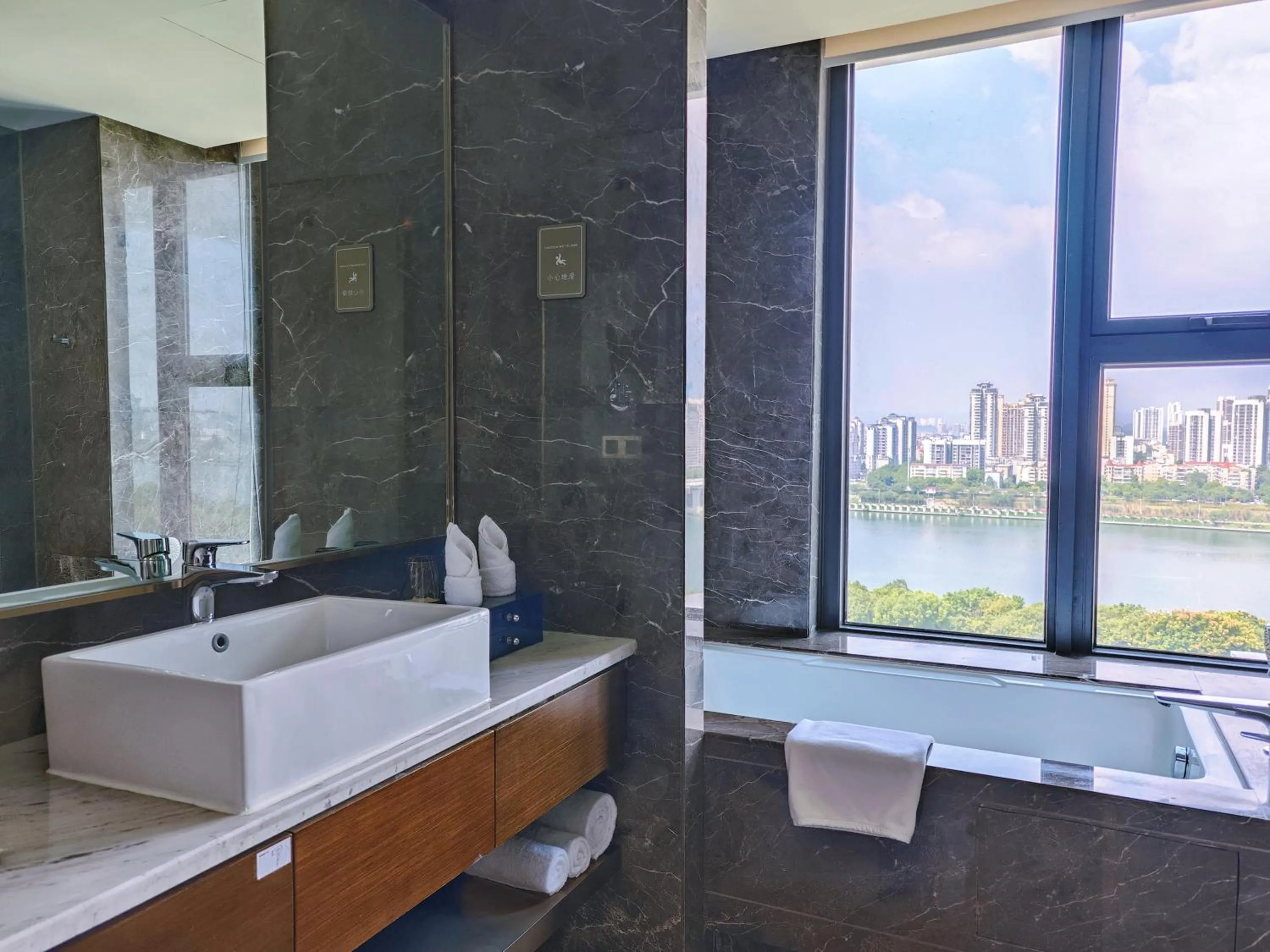 LIUZHOU PENGYI Hotel