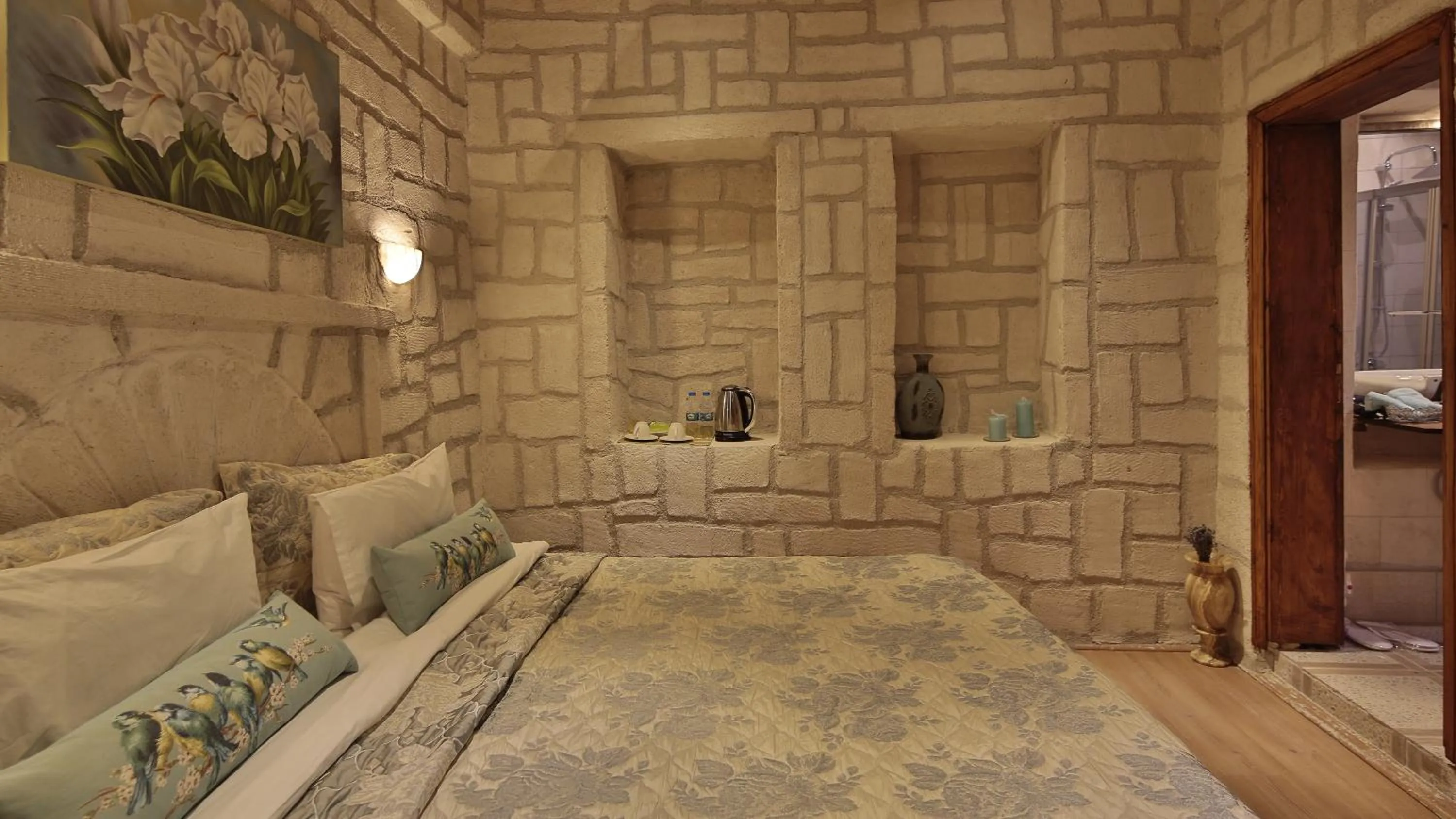 Bed in Sakli Konak Cappadocia Hotel&Restaurant