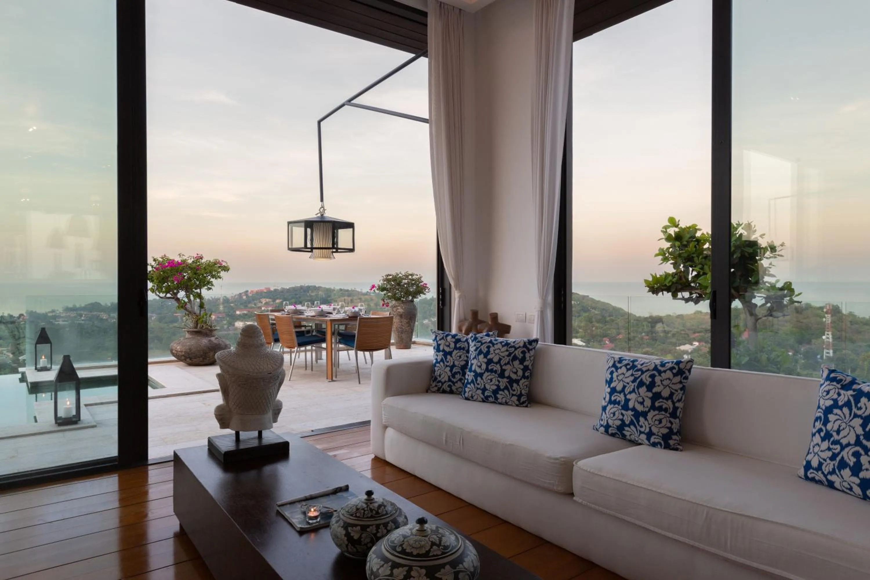 Villa Belle - fully serviced private sea view villa with an award winning in-house cook