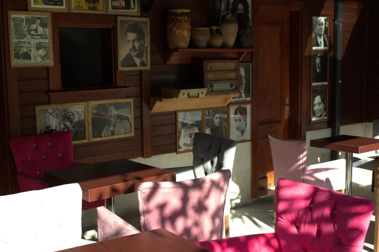 Restaurant/places to eat in QONAQ HOTEL & SUITES