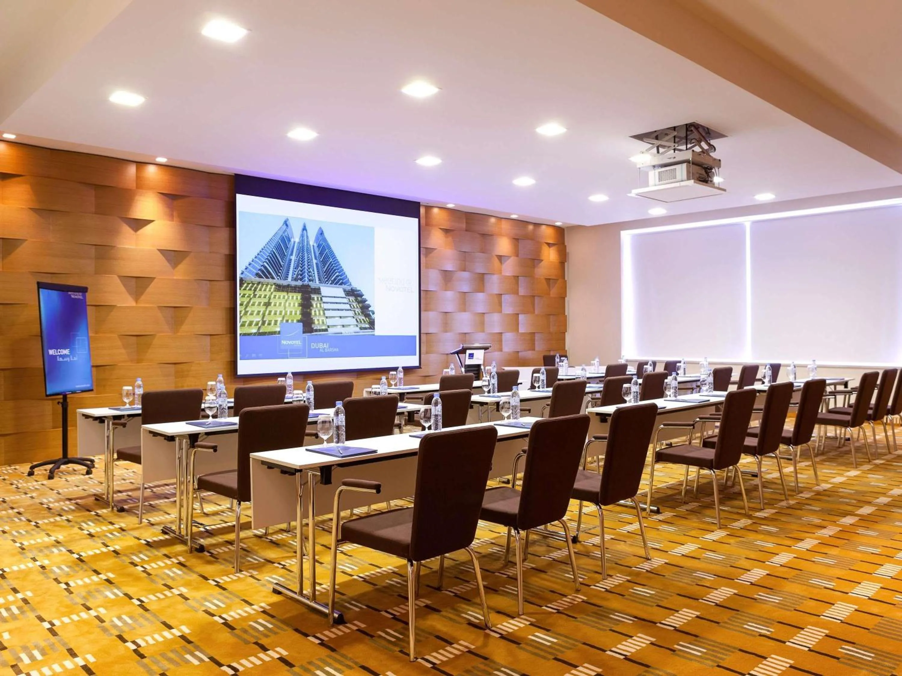 Meeting/conference room in Novotel Dubai Al Barsha