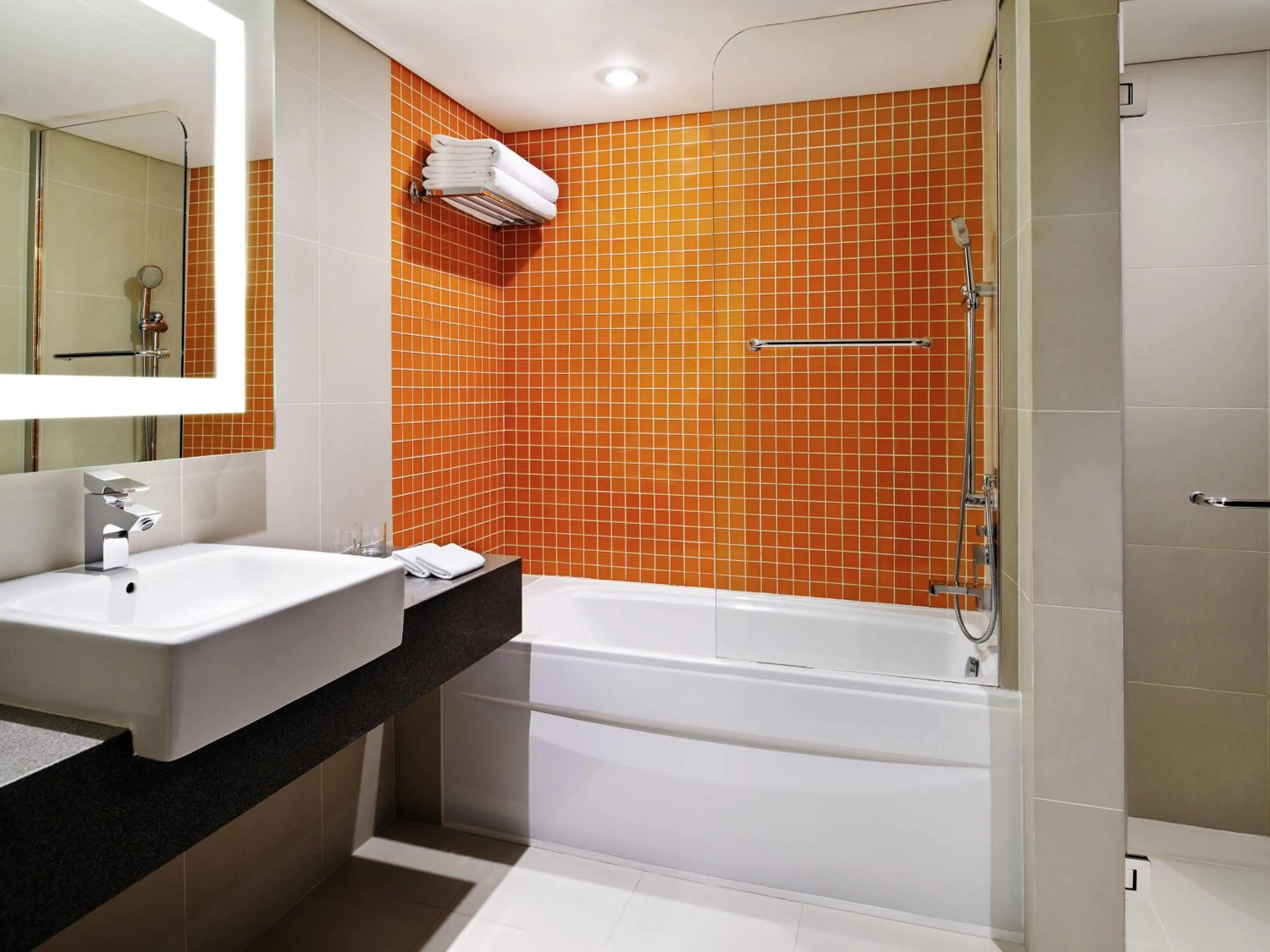 Bedroom in Novotel Dubai Al Barsha