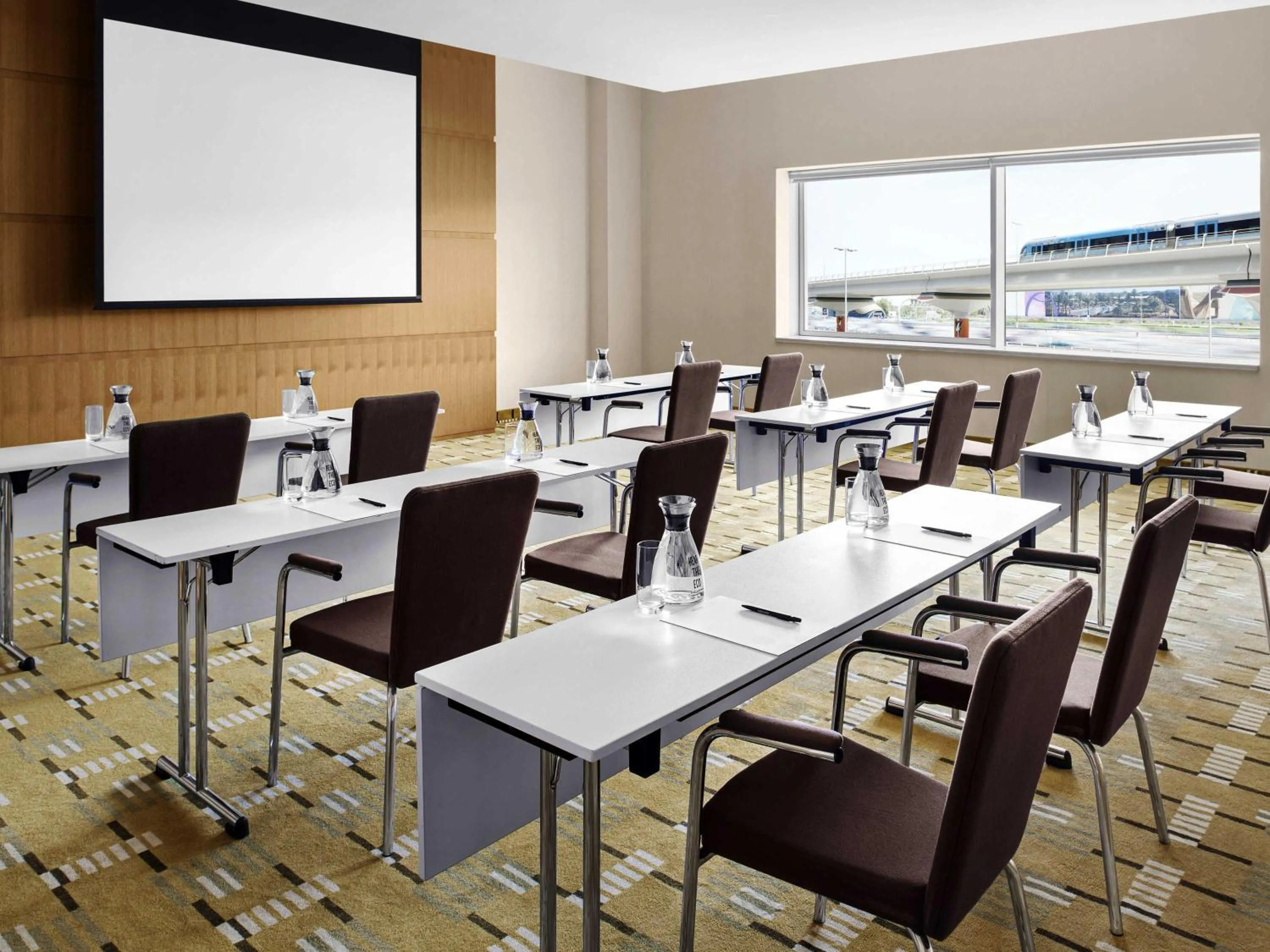 Meeting/conference room in Novotel Dubai Al Barsha