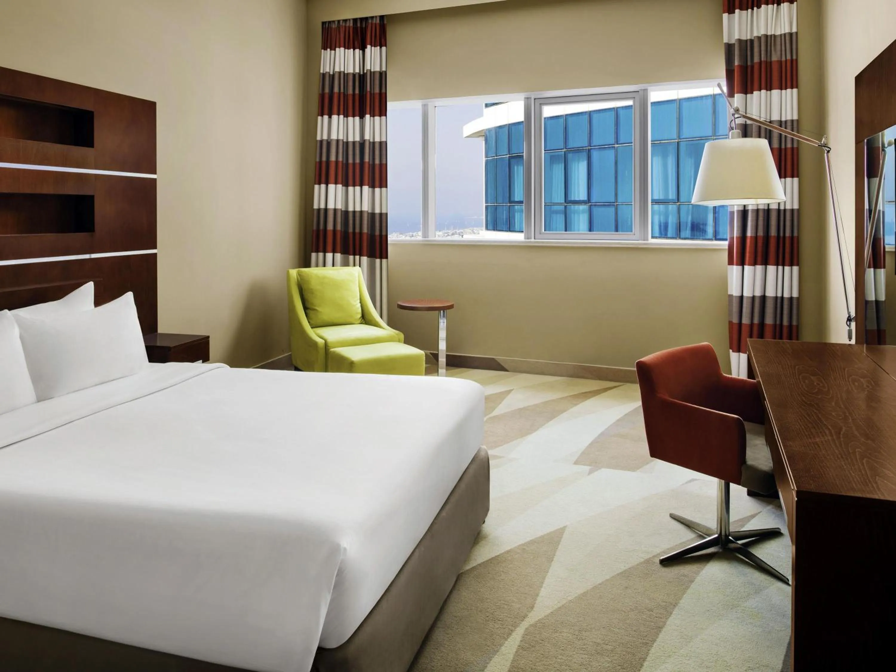 Bedroom, Bed in Novotel Dubai Al Barsha