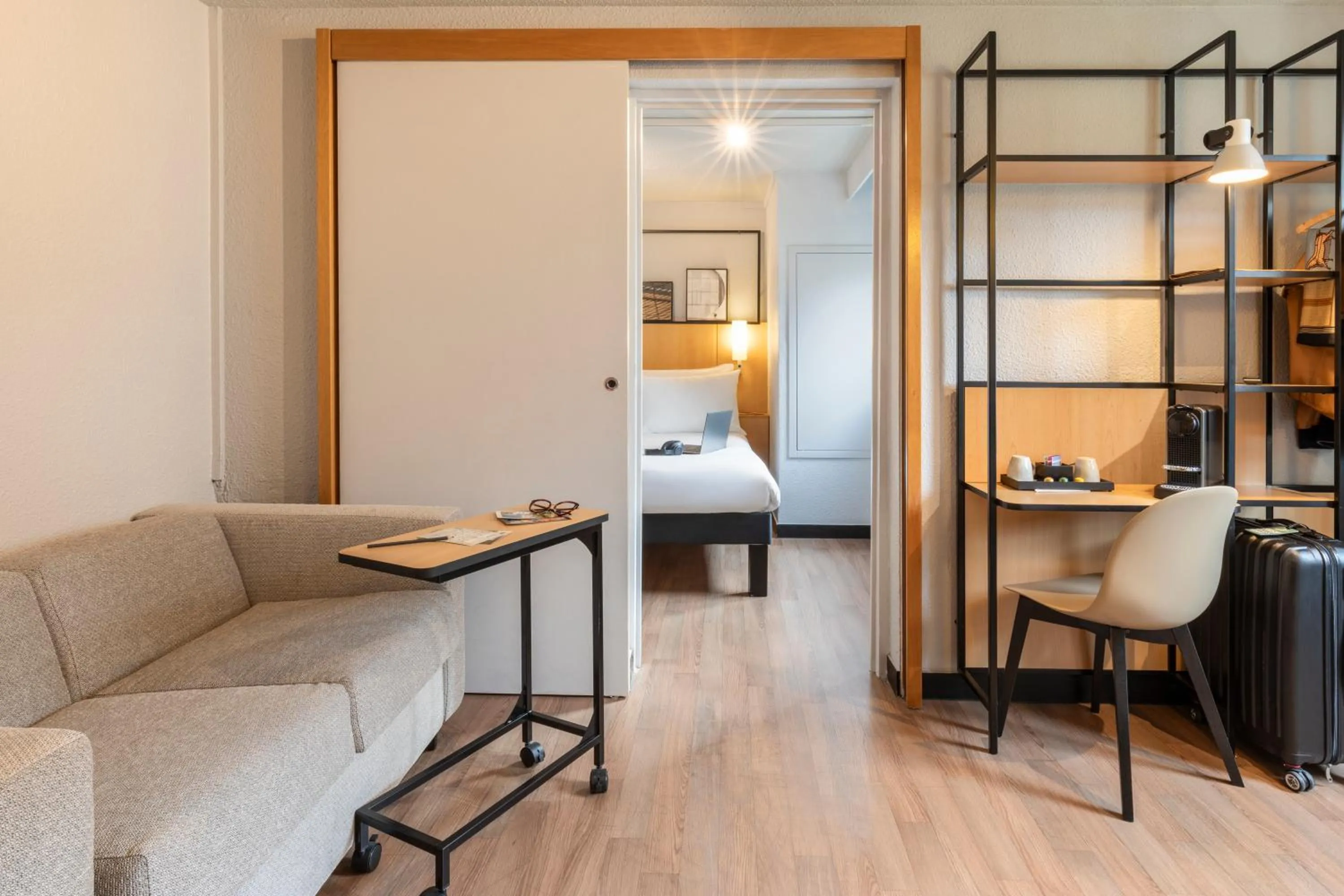 Bedroom, Bed in Ibis Paris Tour Eiffel Cambronne 15ème