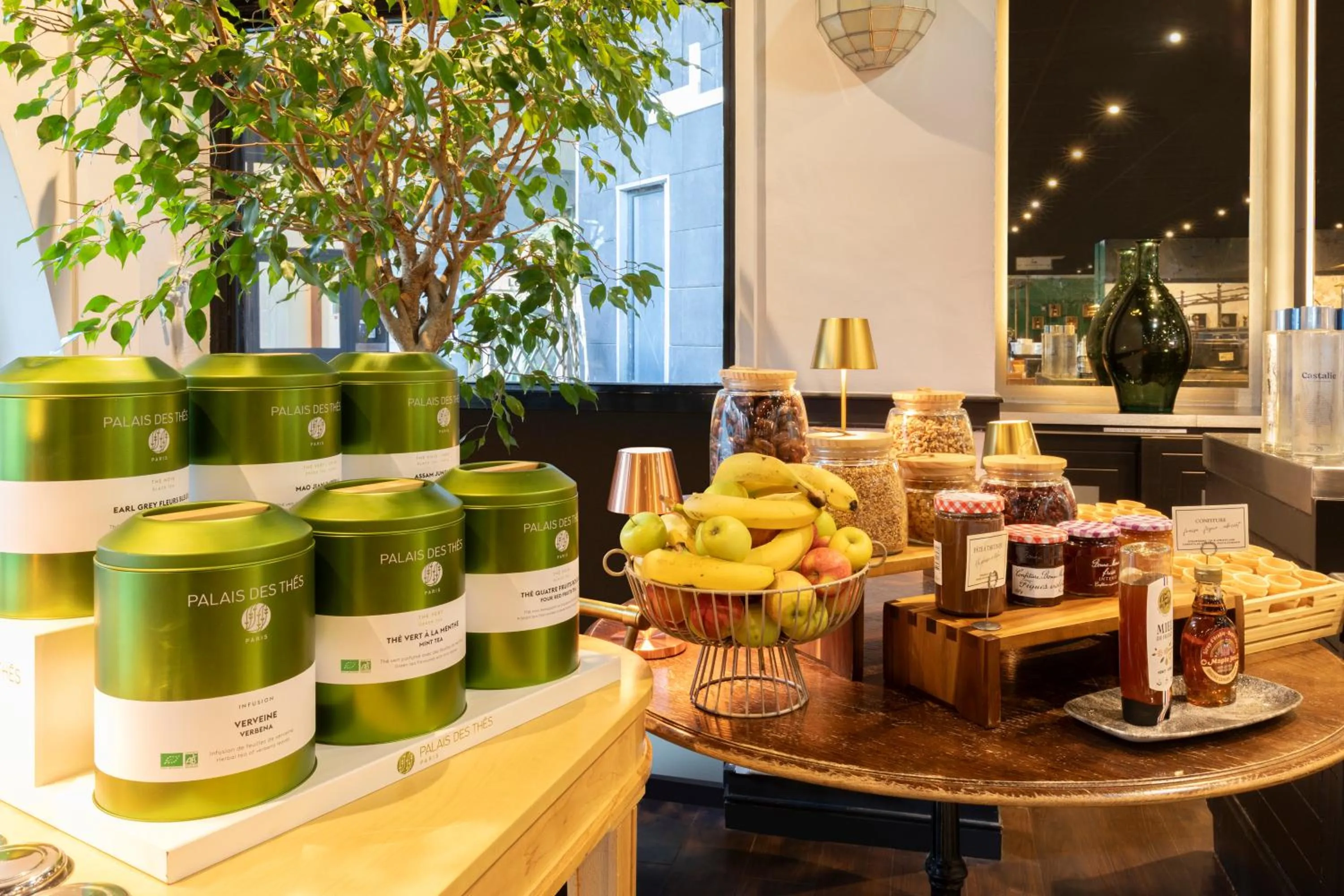 Buffet breakfast in Ibis Paris Tour Eiffel Cambronne 15ème