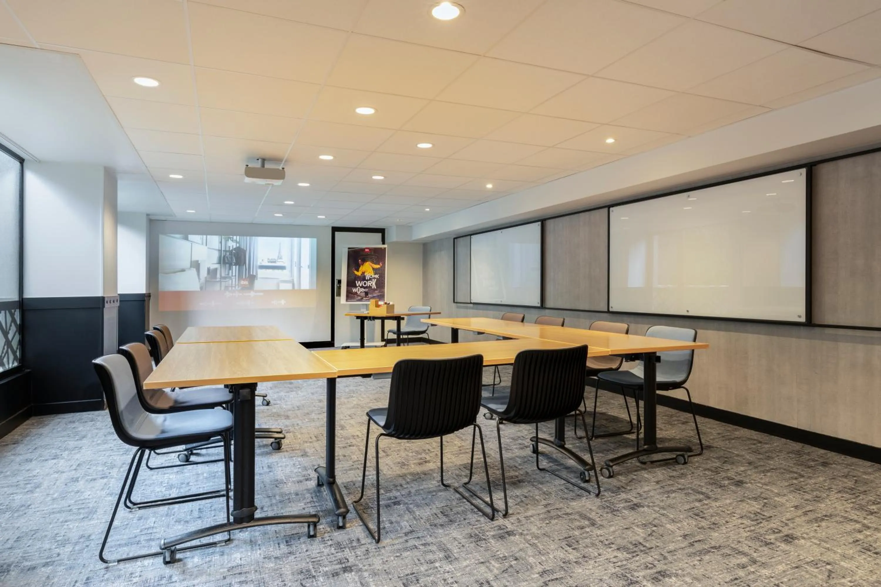 Meeting/conference room in Ibis Paris Tour Eiffel Cambronne 15ème